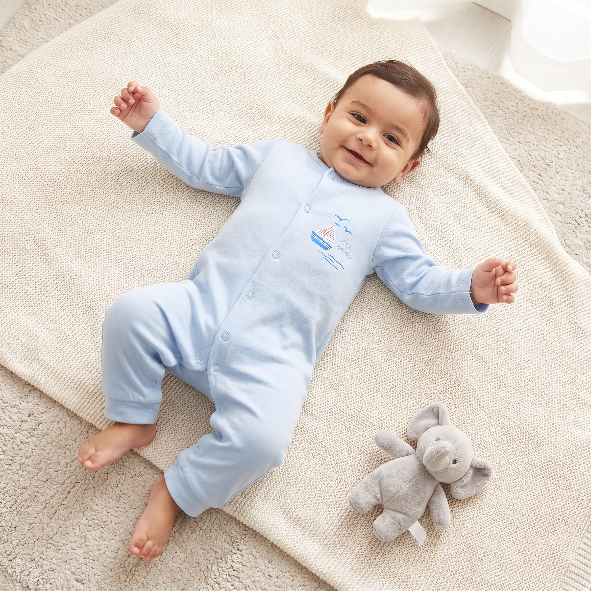 طقم بدلات نوم قطن بأكمام طويلة وياقة ضيقة وأزرار إغلاق كبس من جونيورز - 3 قطع-baby-boys-clothing-nightwear-sleepsuits-image-2
