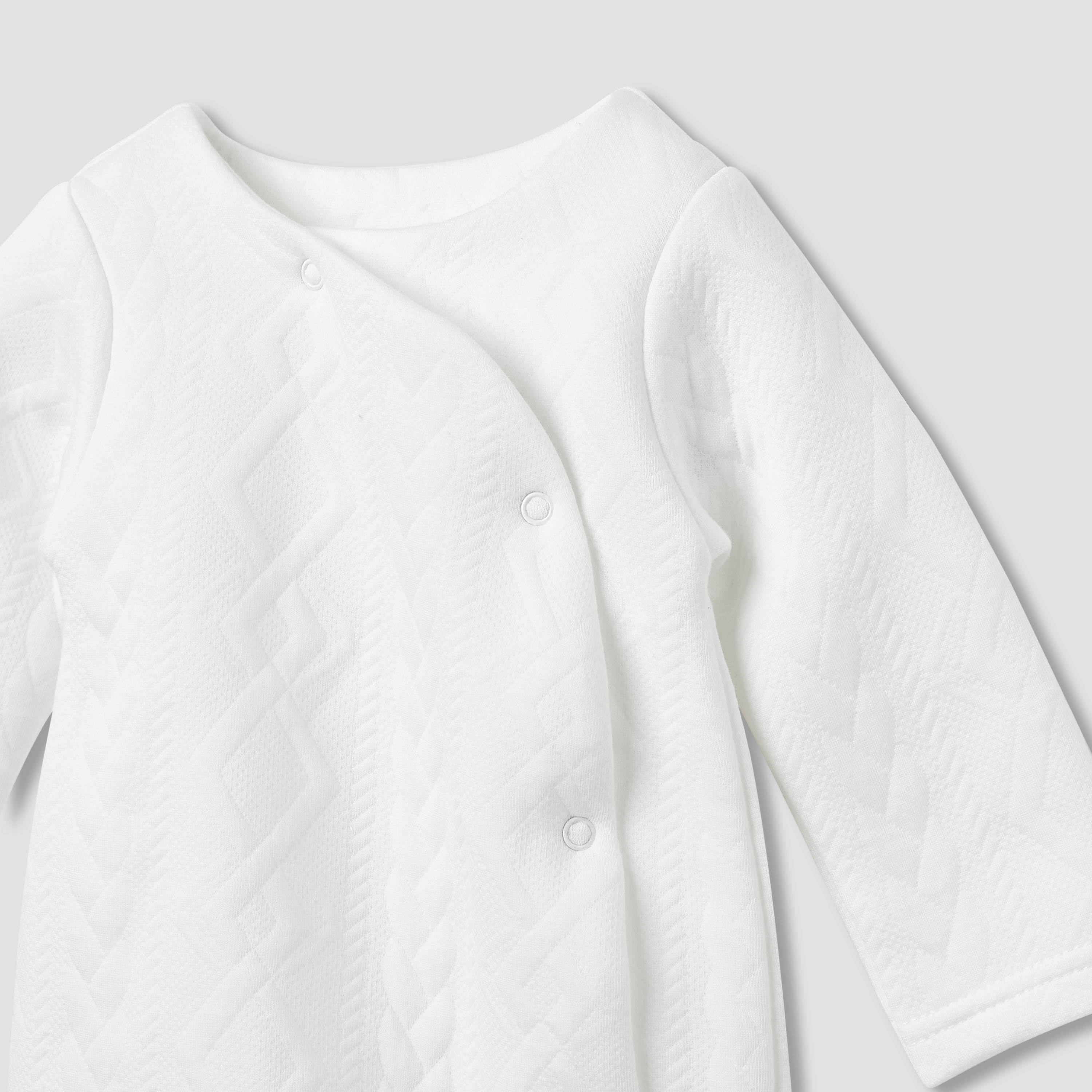 بدلة نوم جاكار بارزة الملمس بأكمام طويلة من جونيورز-baby-girls-clothing-nightwear-sleepsuits-image-3