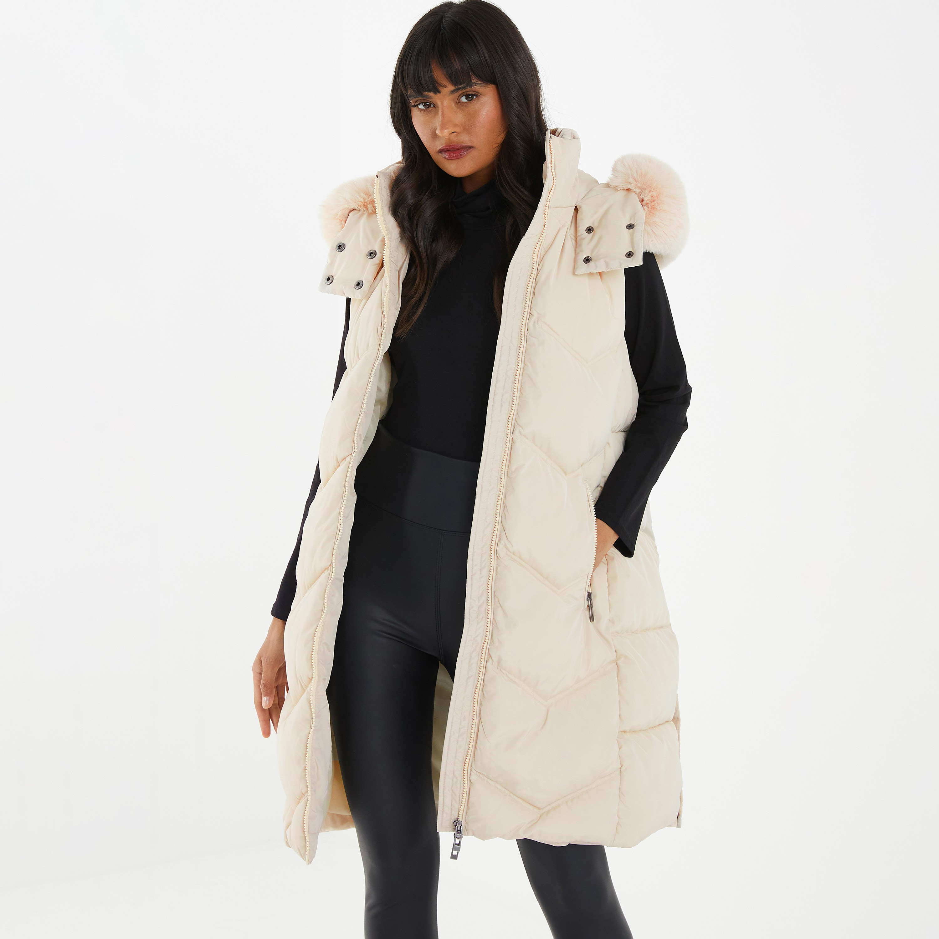 جيليت جاكيت ذو مبطن بياقة مقنعين من كويز-women-winterwear-coatsandjackets-jackets-image-1