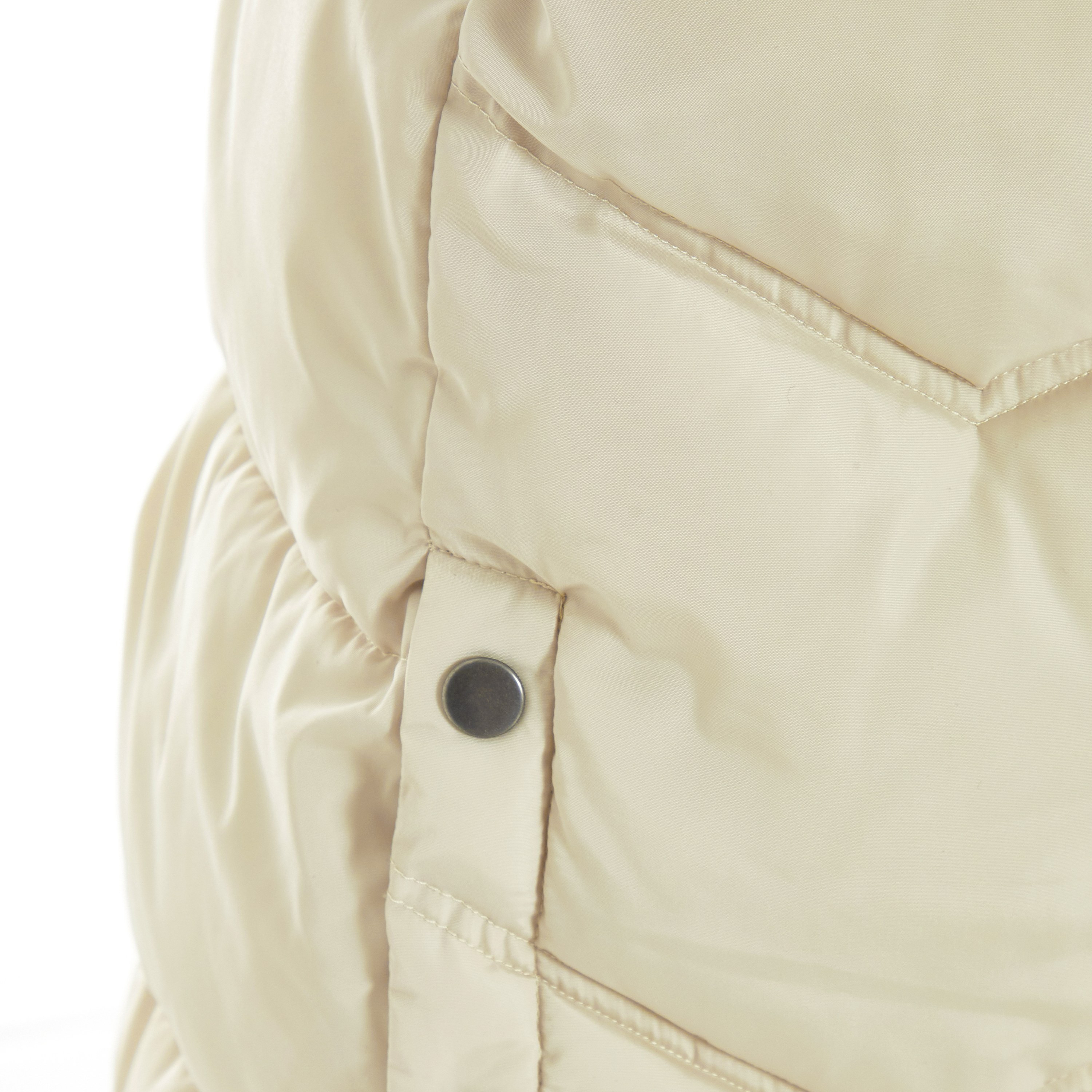 Quiz Quilted Hooded Neck Gilete Jacket-women-winterwear-coatsandjackets-jackets-image-3