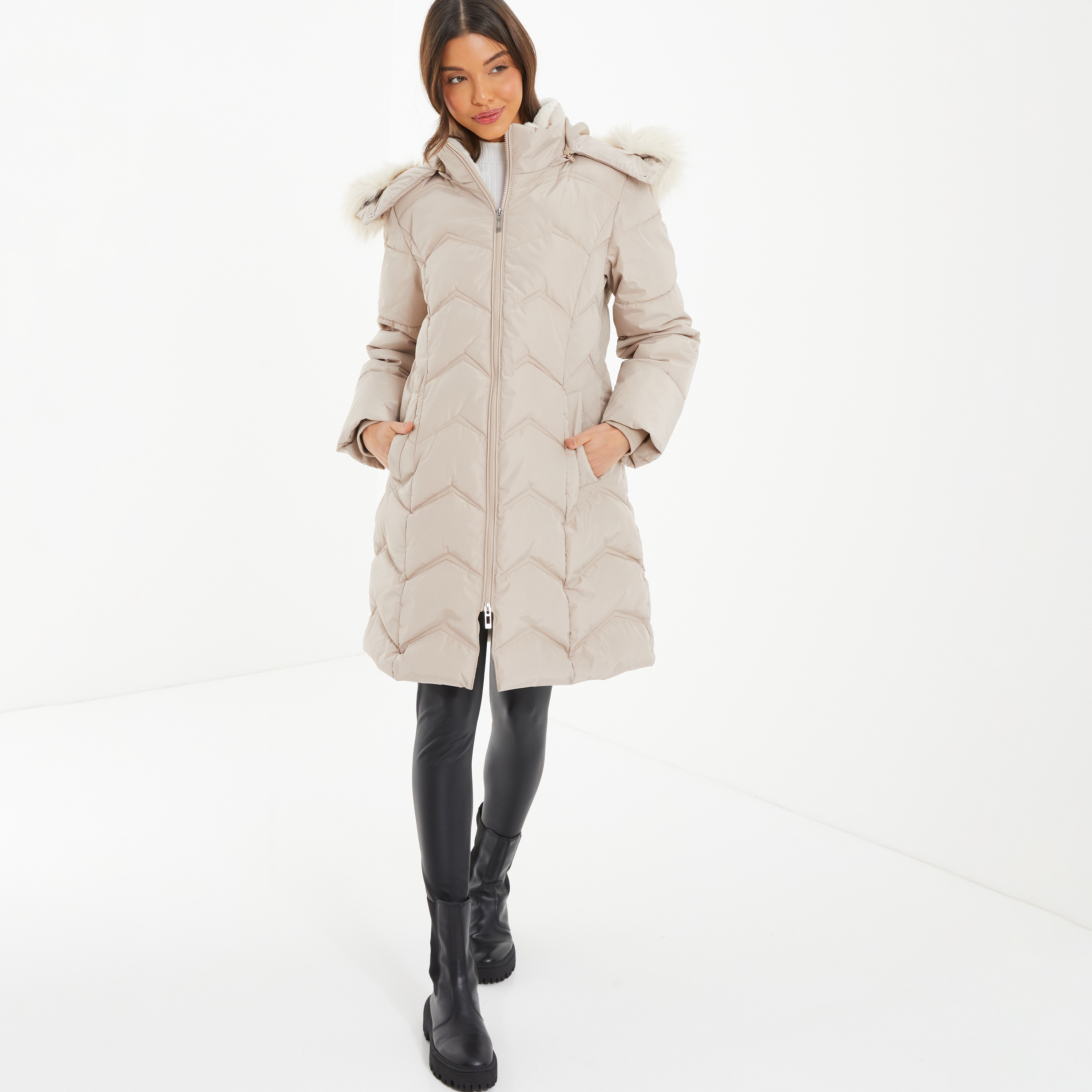 Quiz Quilted Hooded Neck Parka Jacket-women-winterwear-hoodiesandsweatshirts-hoodies-image-2