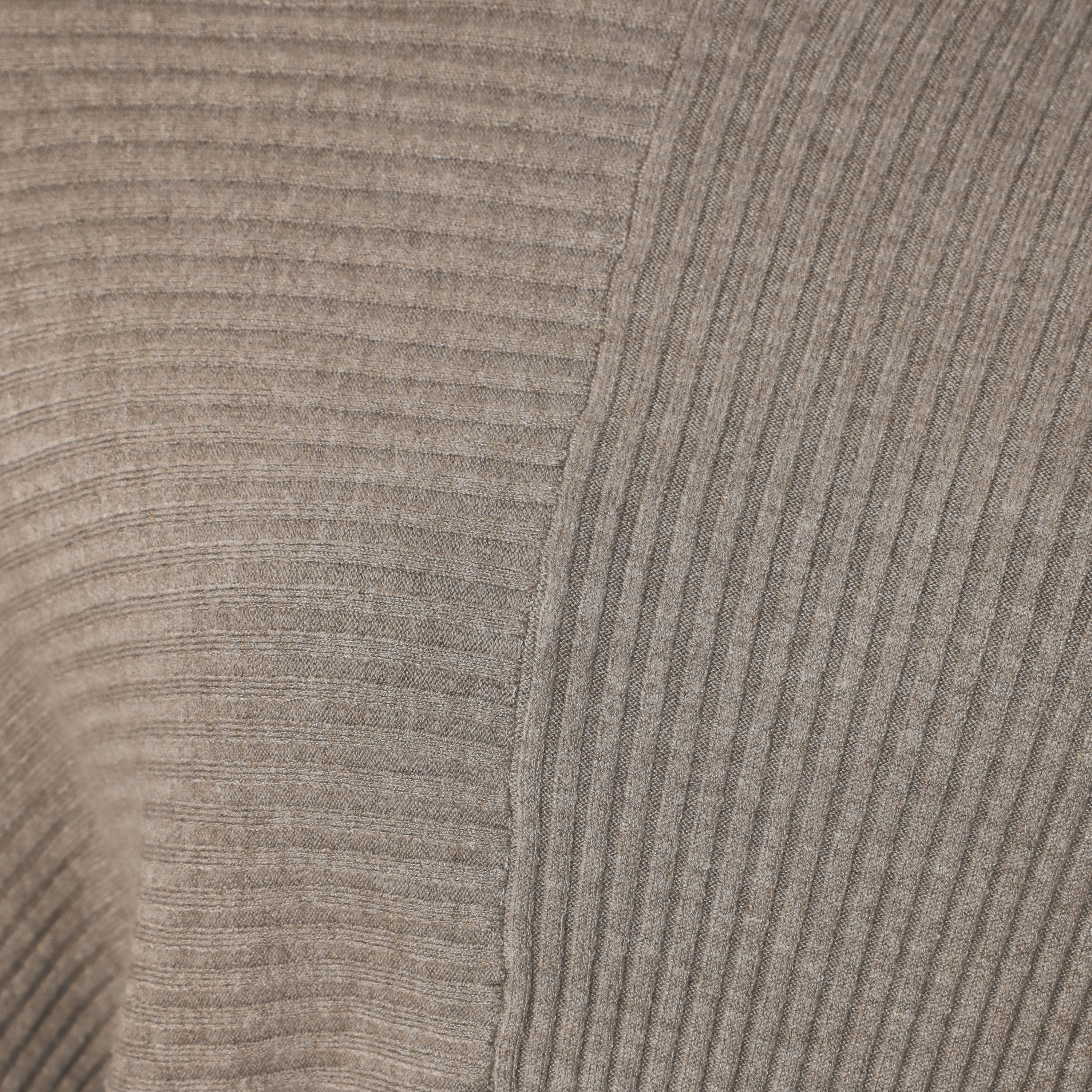جامبر ذو مضلعة برقبة سلحفاة من كويز-women-clothing-cardigansandjumpers-jumpers-image-2