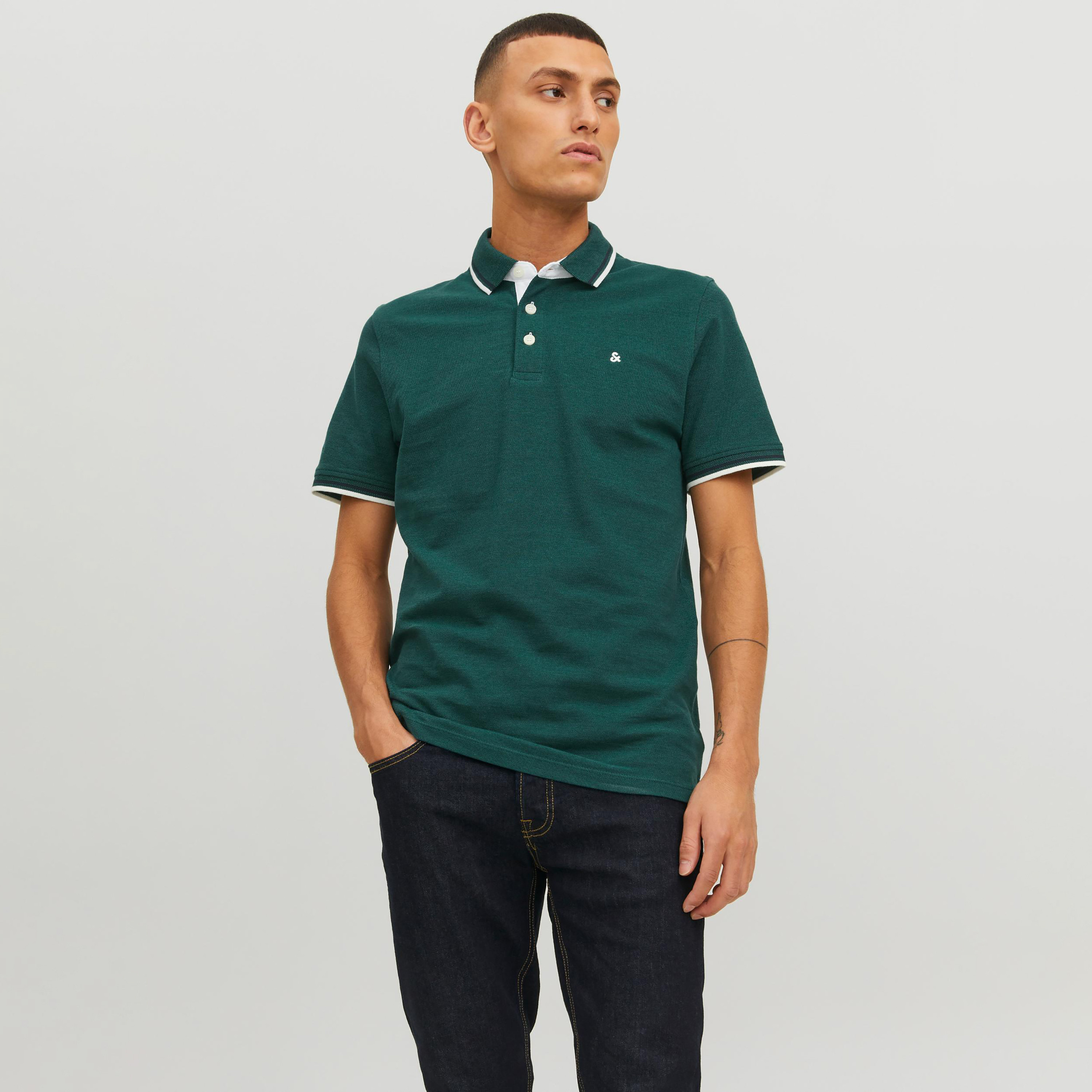 بولو تي شيرت من جاك آند جونز بأكمام قصيرة سادة-men-clothing-tshirtsandpolos-polos-image-6