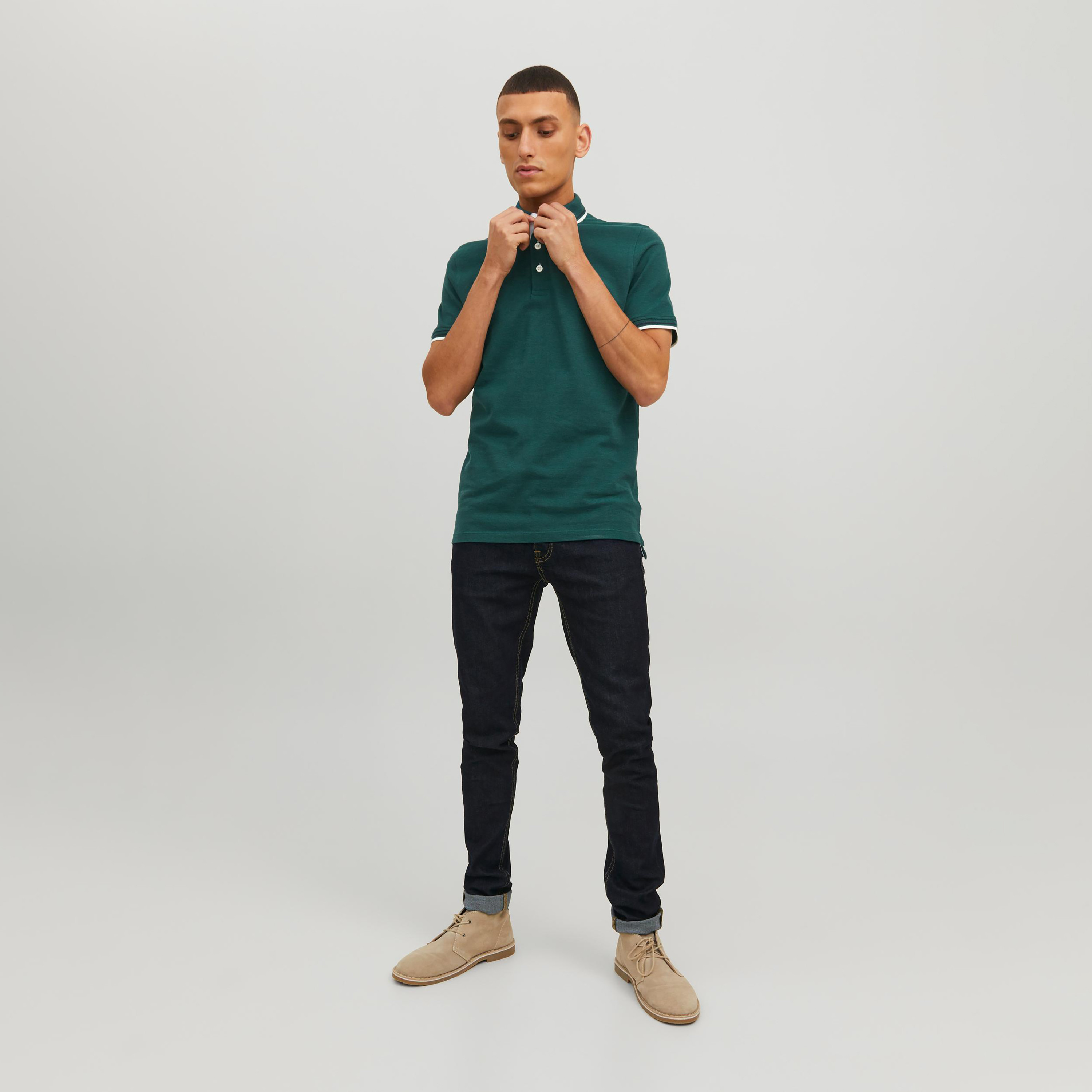 بولو تي شيرت من جاك آند جونز بأكمام قصيرة سادة-men-clothing-tshirtsandpolos-polos-image-7