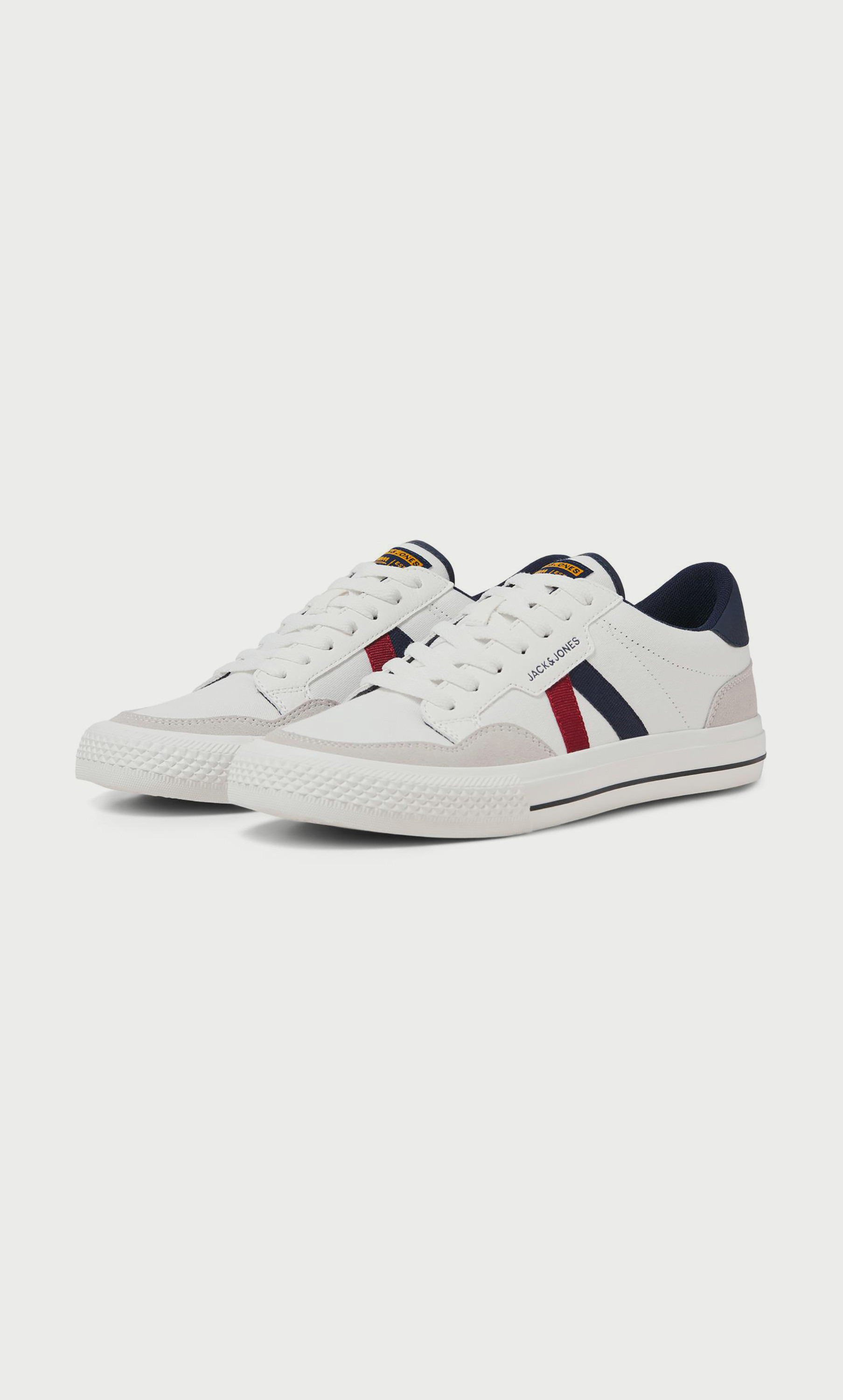 سنيكرز ذو جفوموردن من جاك آند جونز للرجال مع رباط برقبة منخفضة | 12203479-men-shoes-sneakers-image-1