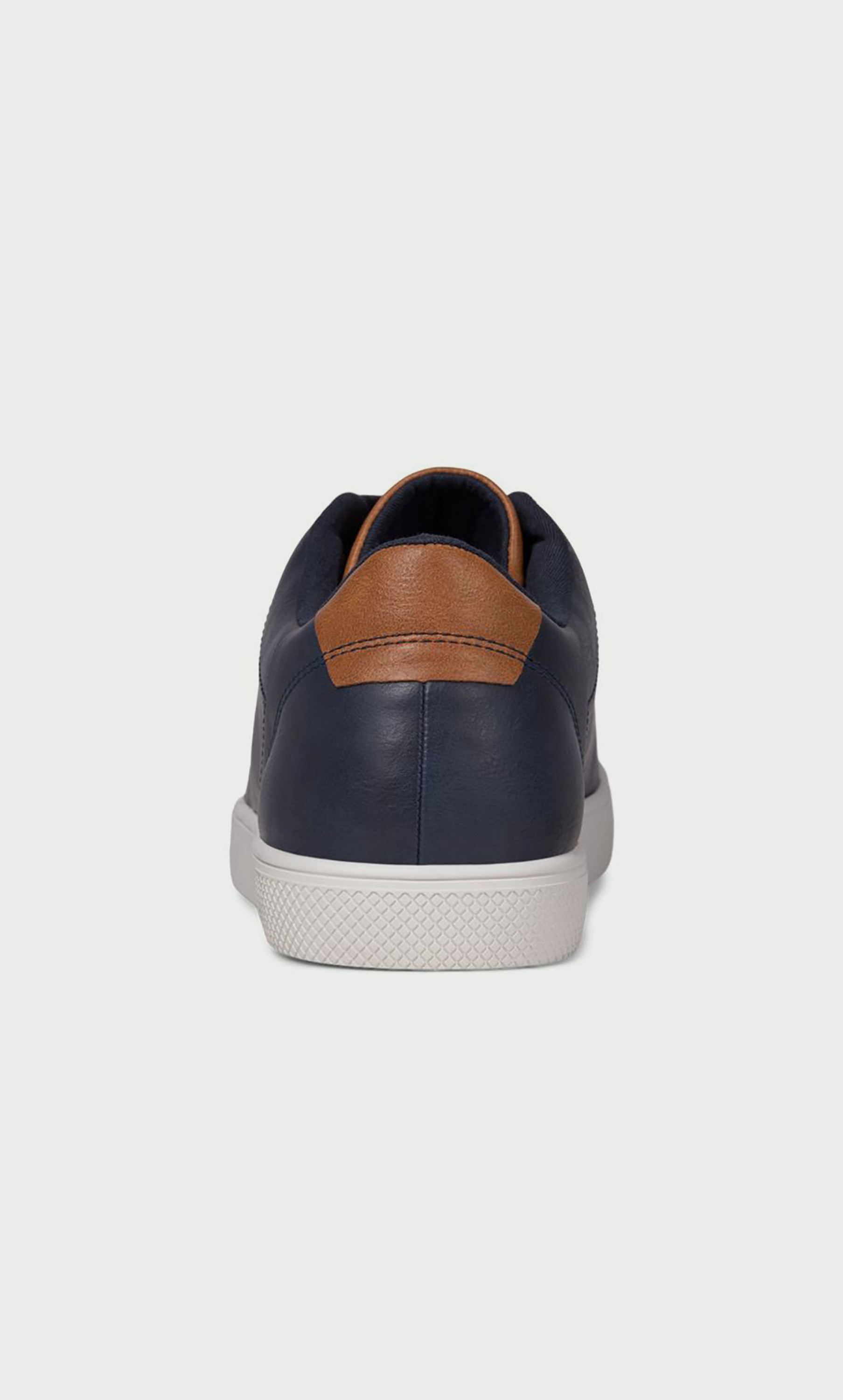 سنيكرز جاك آند جونز للرجال مع رباط برقبة منخفضة-men-shoes-sneakers-image-4