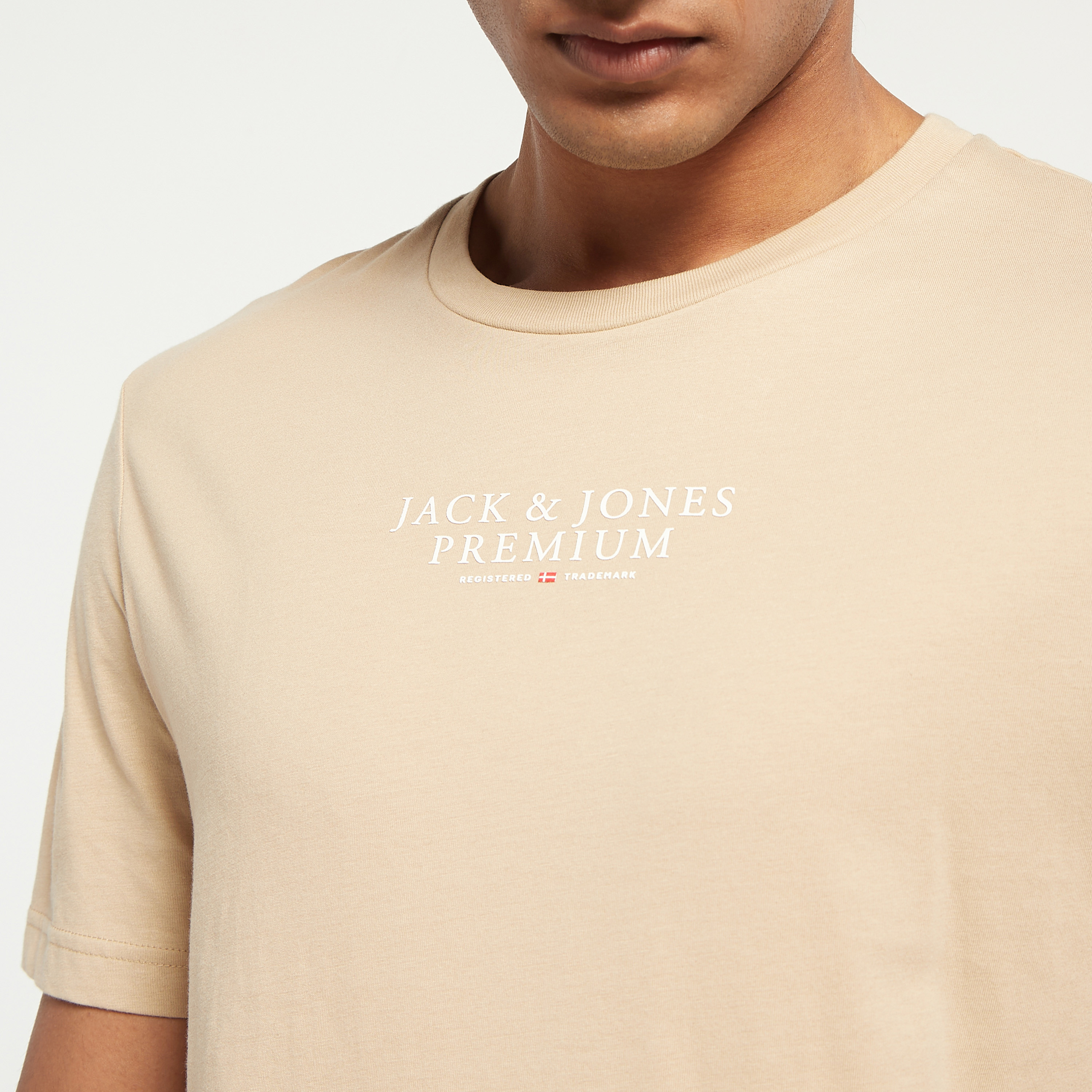 Jack & Jones Printed Crew Neck Short Sleeves T-Shirt-men-clothing-tshirtsandpolos-tshirts-image-4