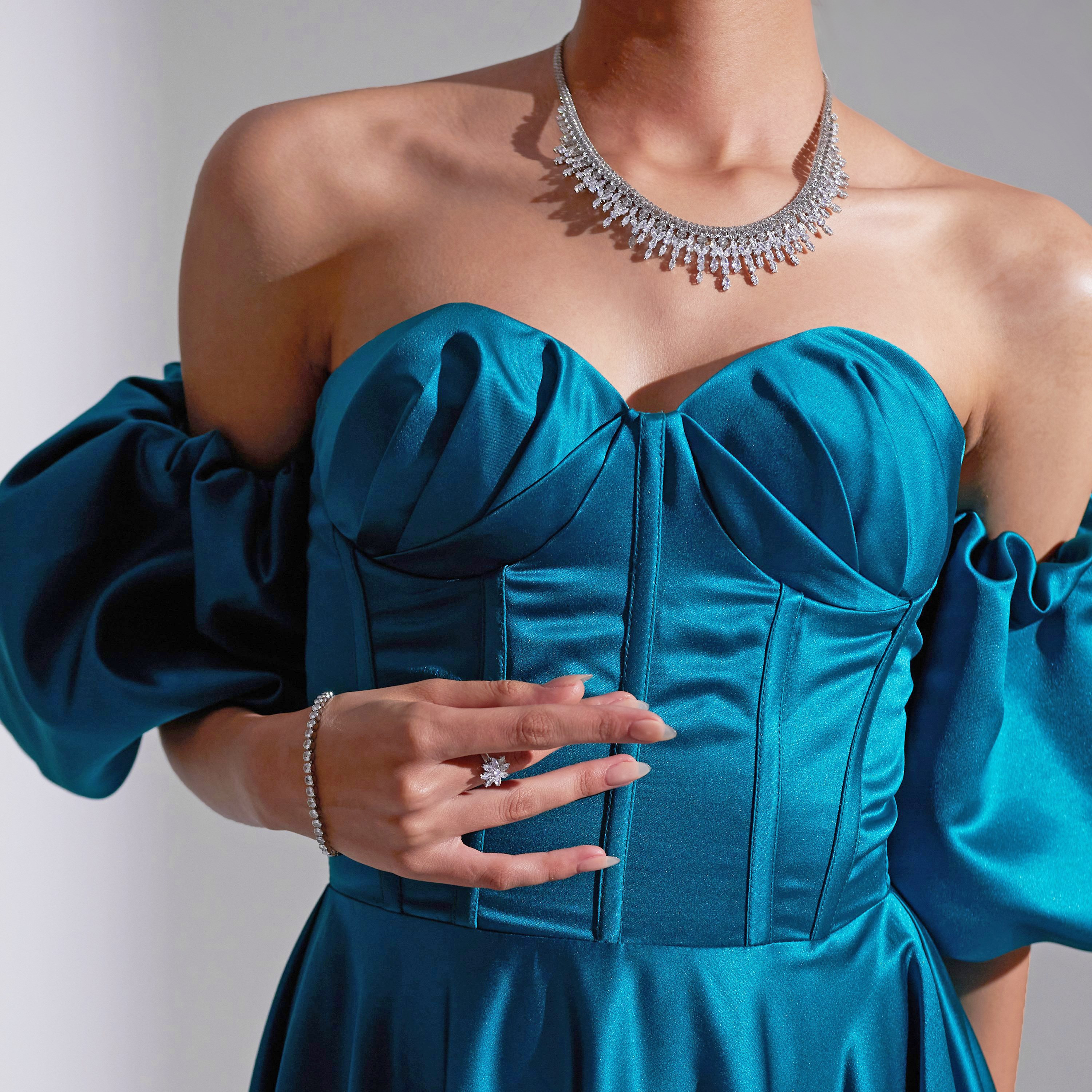 فستان سهرة نسائي ماكسي من الساتان وأكمام قابلة للإزالة من أكاديا بدون أكتاف-women-clothing-dresses-image-10