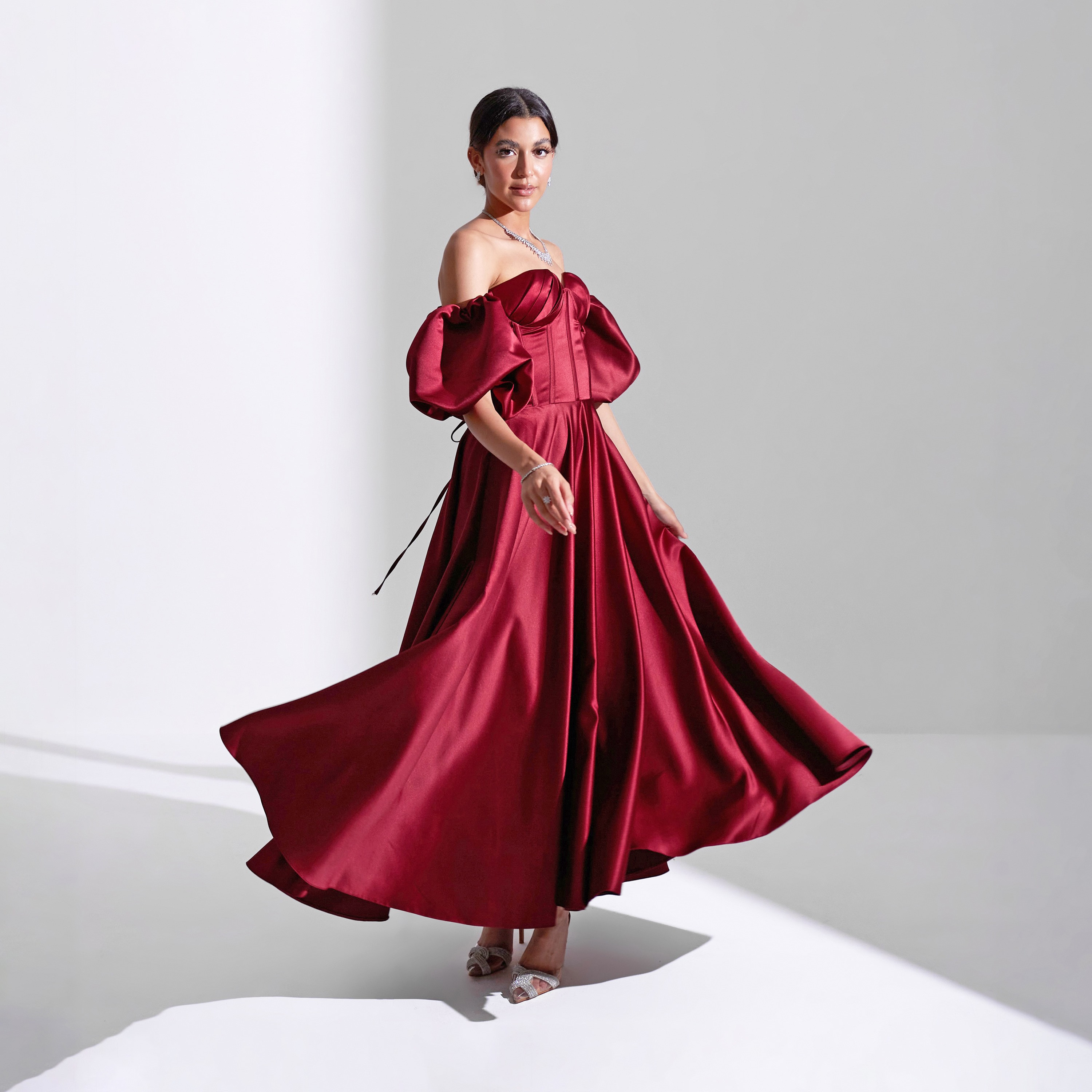 فستان سهرة نسائي ماكسي من الساتان وأكمام قابلة للإزالة من أكاديا بدون أكتاف-women-clothing-dresses-image-22