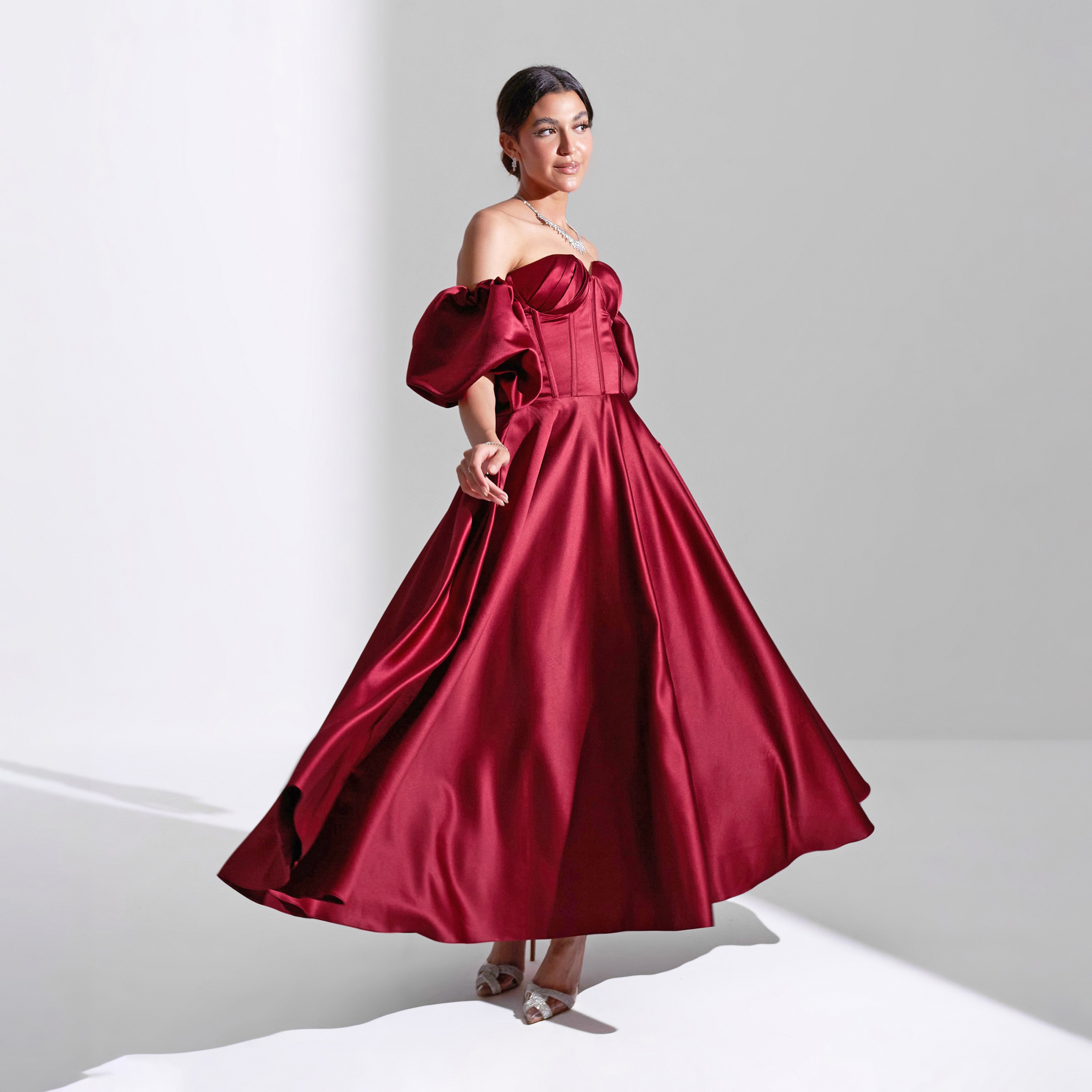 فستان سهرة نسائي ماكسي من الساتان وأكمام قابلة للإزالة من أكاديا بدون أكتاف-women-clothing-dresses-image-23