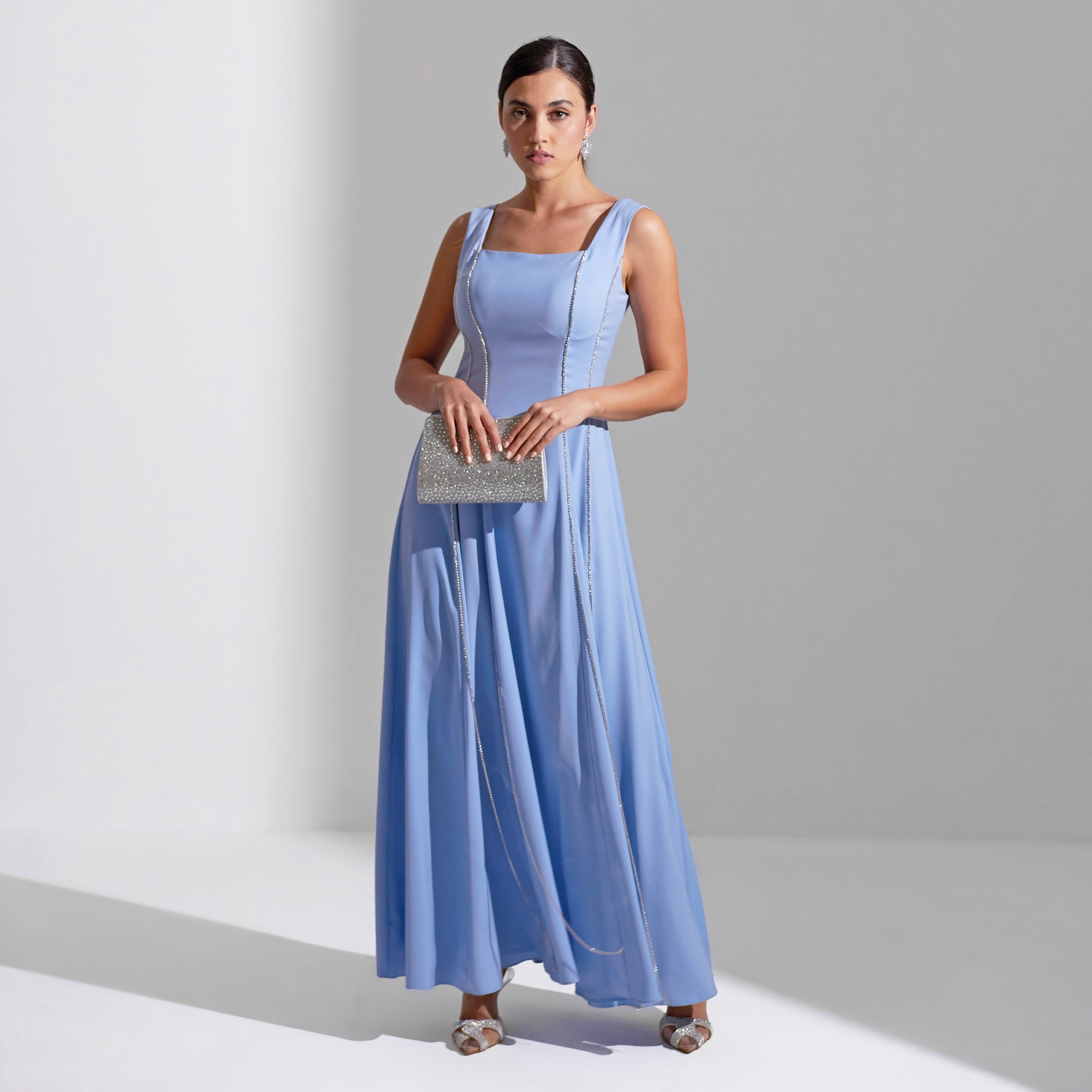 فستان سهرة ماكسي نسائي من الكريب بتفاصيل لوحة رقبة مربعة من أكاديا-women-clothing-dresses-image-14