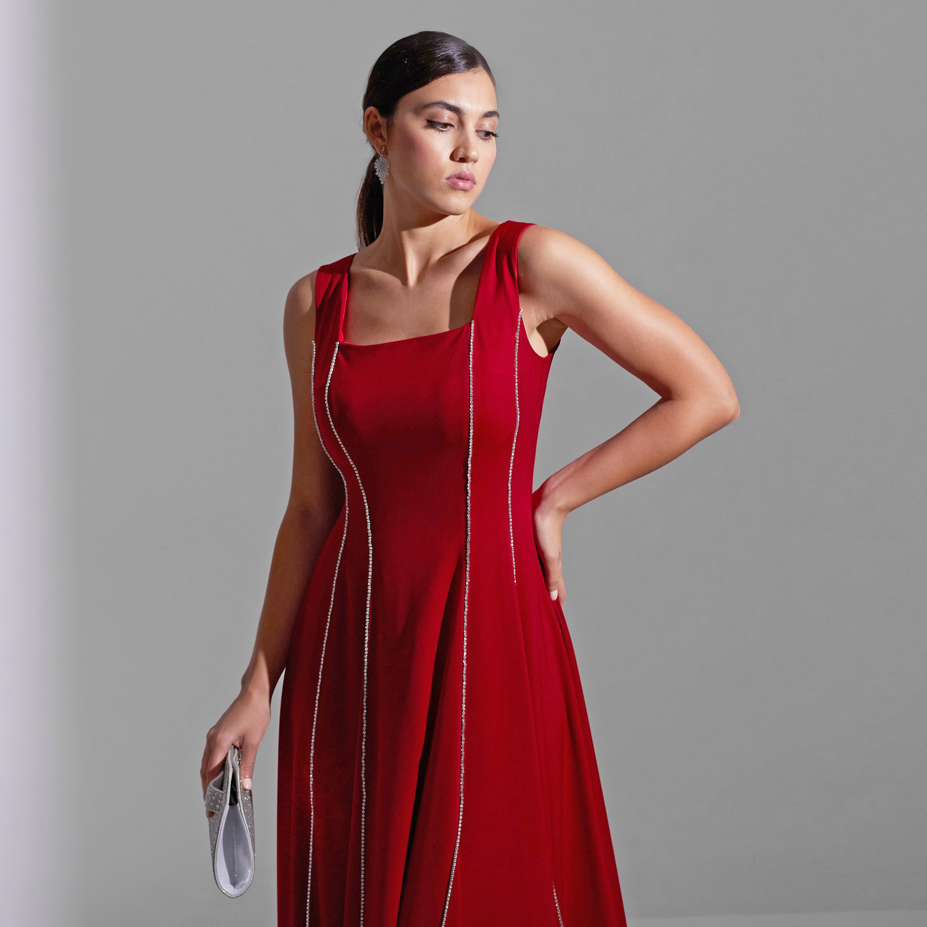 فستان سهرة ماكسي نسائي من الكريب بتفاصيل لوحة رقبة مربعة من أكاديا-women-clothing-dresses-image-5
