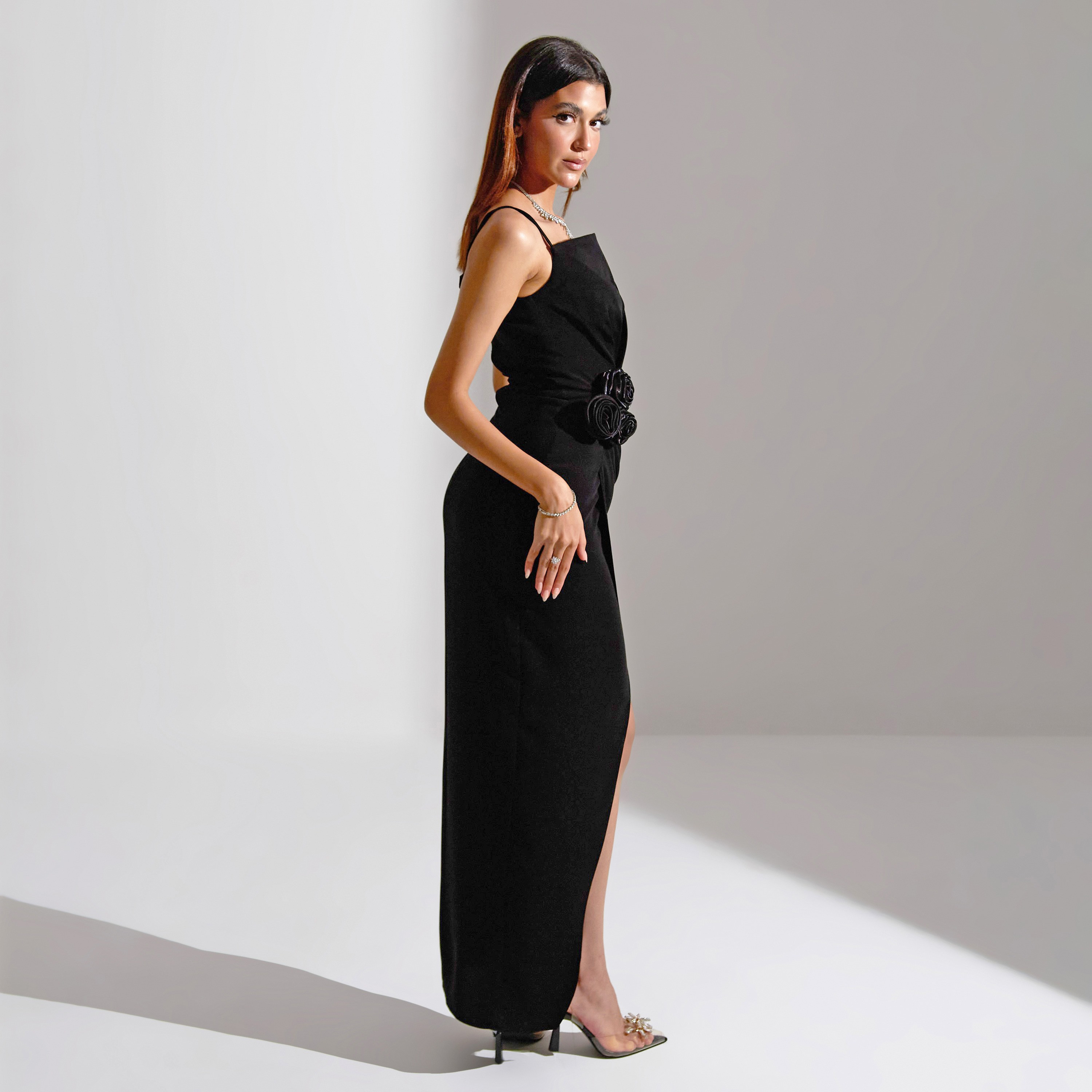 فستان سهرة ماكسي نسائي من قماش الكريب ذو مزين بزهور من أكاديا-women-clothing-dresses-image-9