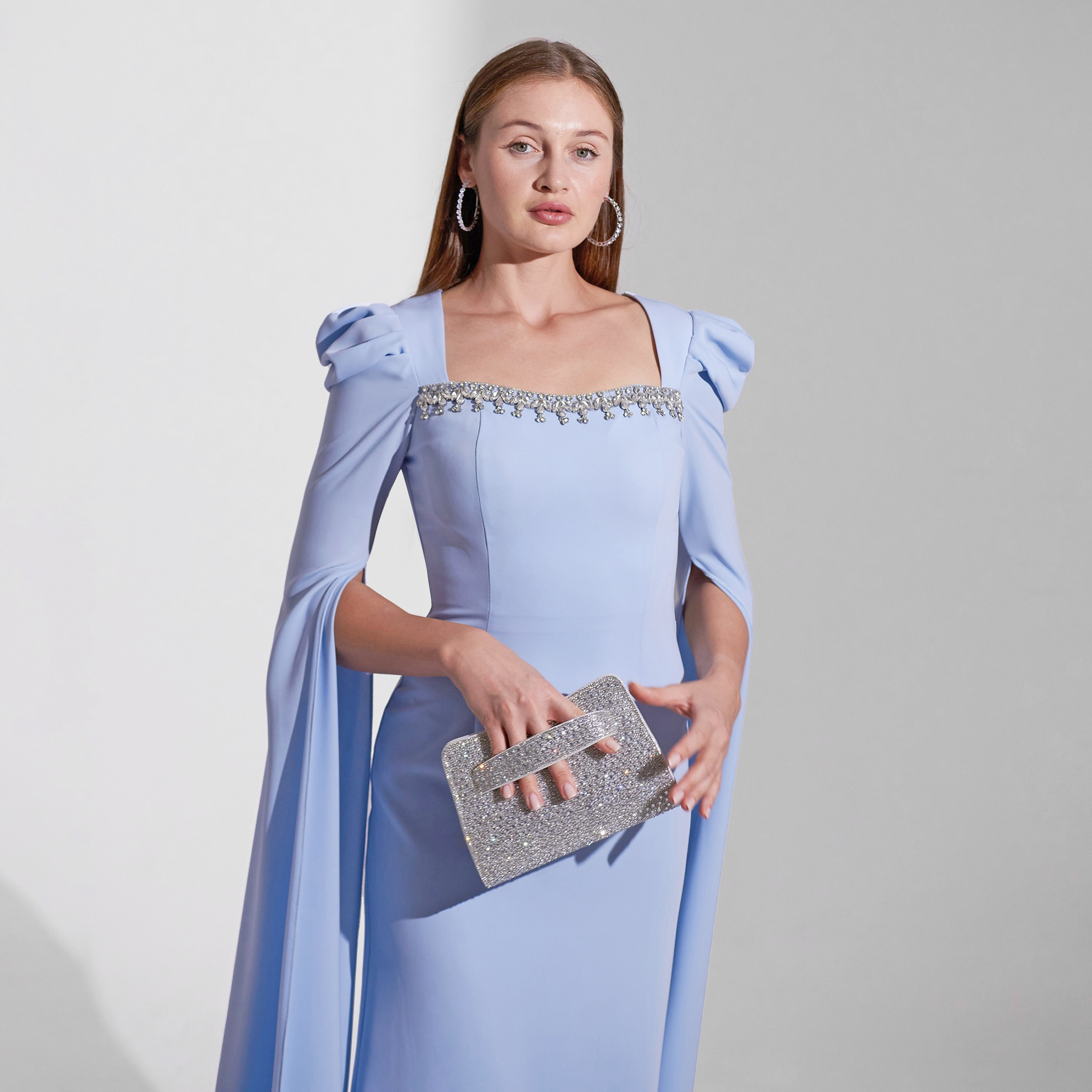فستان سهرة ماكسي نسائي من أكاديا بتفاصيل من الكريب وصدرية من الكريستال-women-clothing-dresses-image-10
