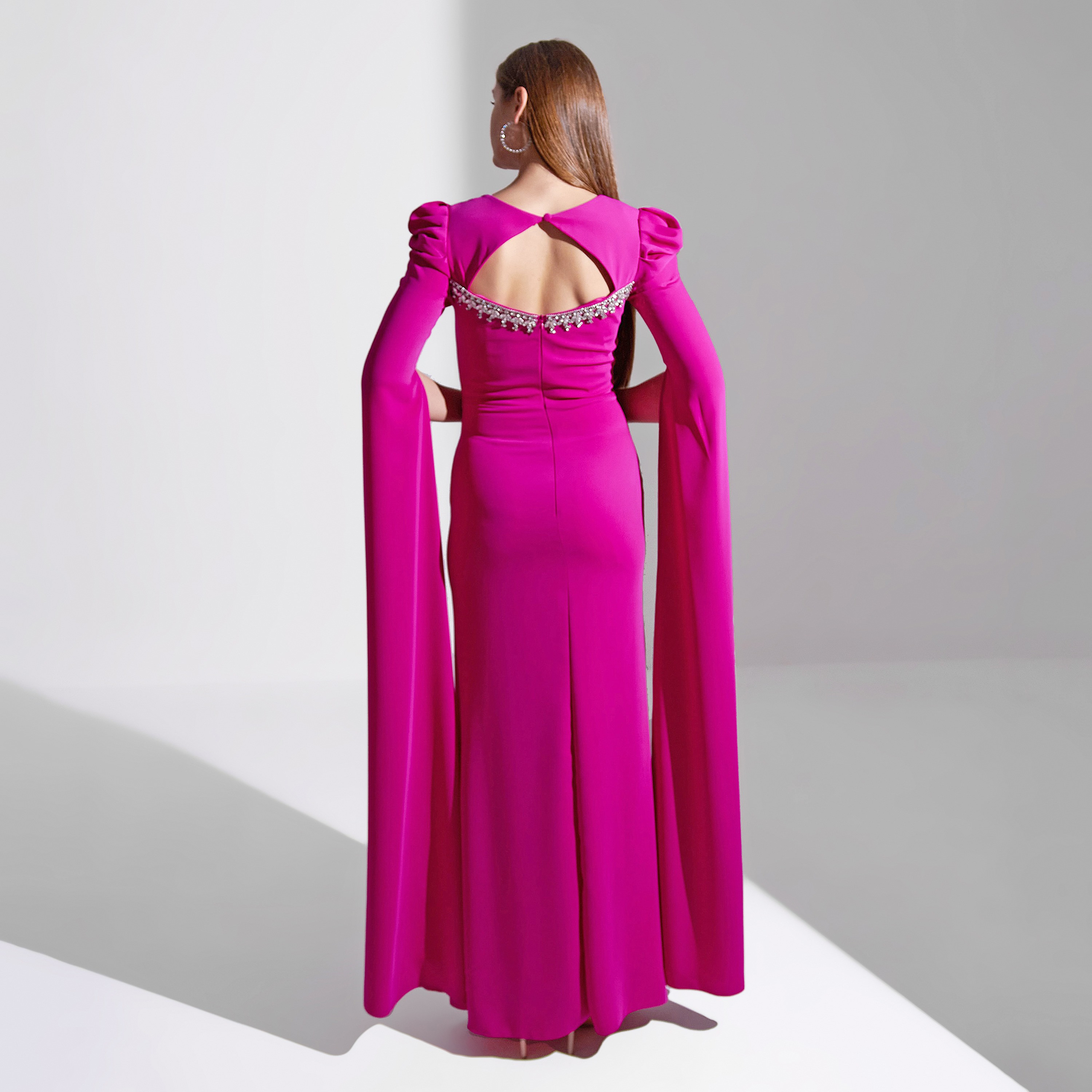 فستان سهرة ماكسي نسائي من أكاديا بتفاصيل من الكريب وصدرية من الكريستال-women-clothing-dresses-image-15
