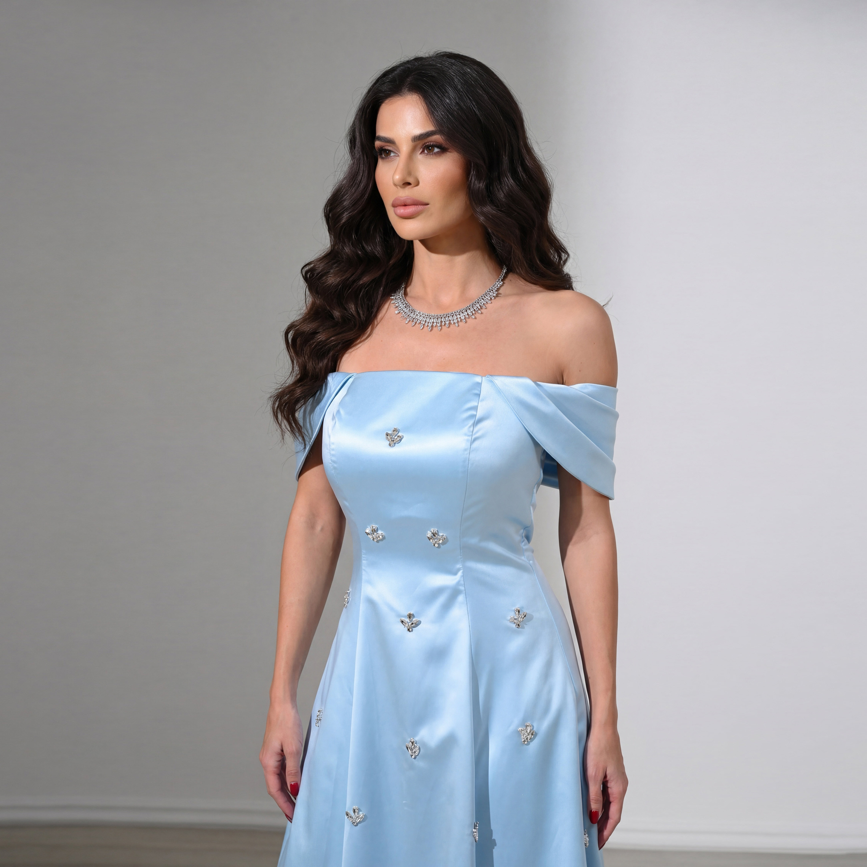 فستان سهرة نسائي طويل ماكسي من الساتان بتطريز كريستالي وأكتاف مكشوفة وقصة واسعة من أكاديا-women-clothing-dresses-image-9