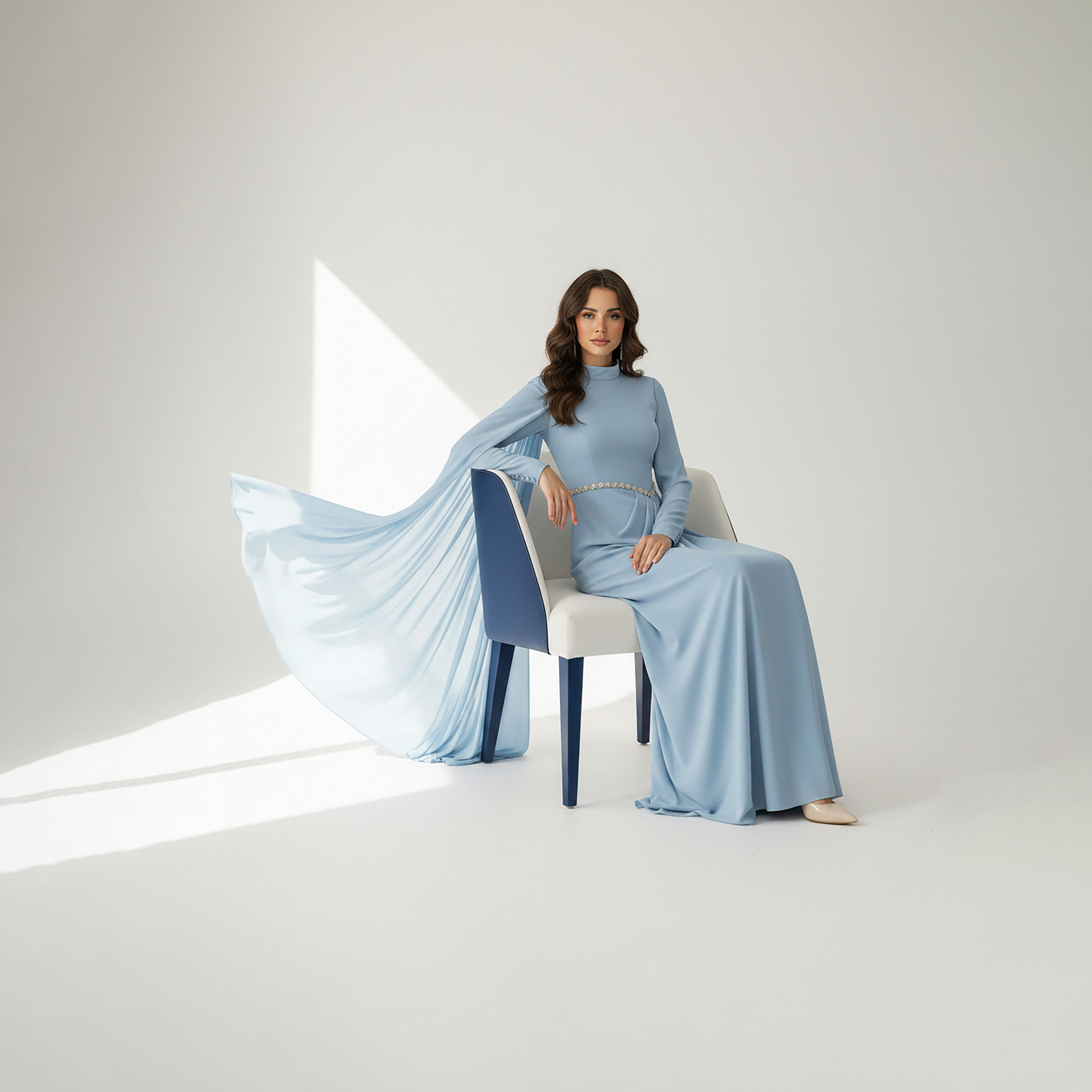 فستان سهرة ماكسي حريمي بتصميم مستقيم (كولوم) ضيق قماش كريب شيفون بياقة عالية من أكاديا-women-clothing-dresses-image-5