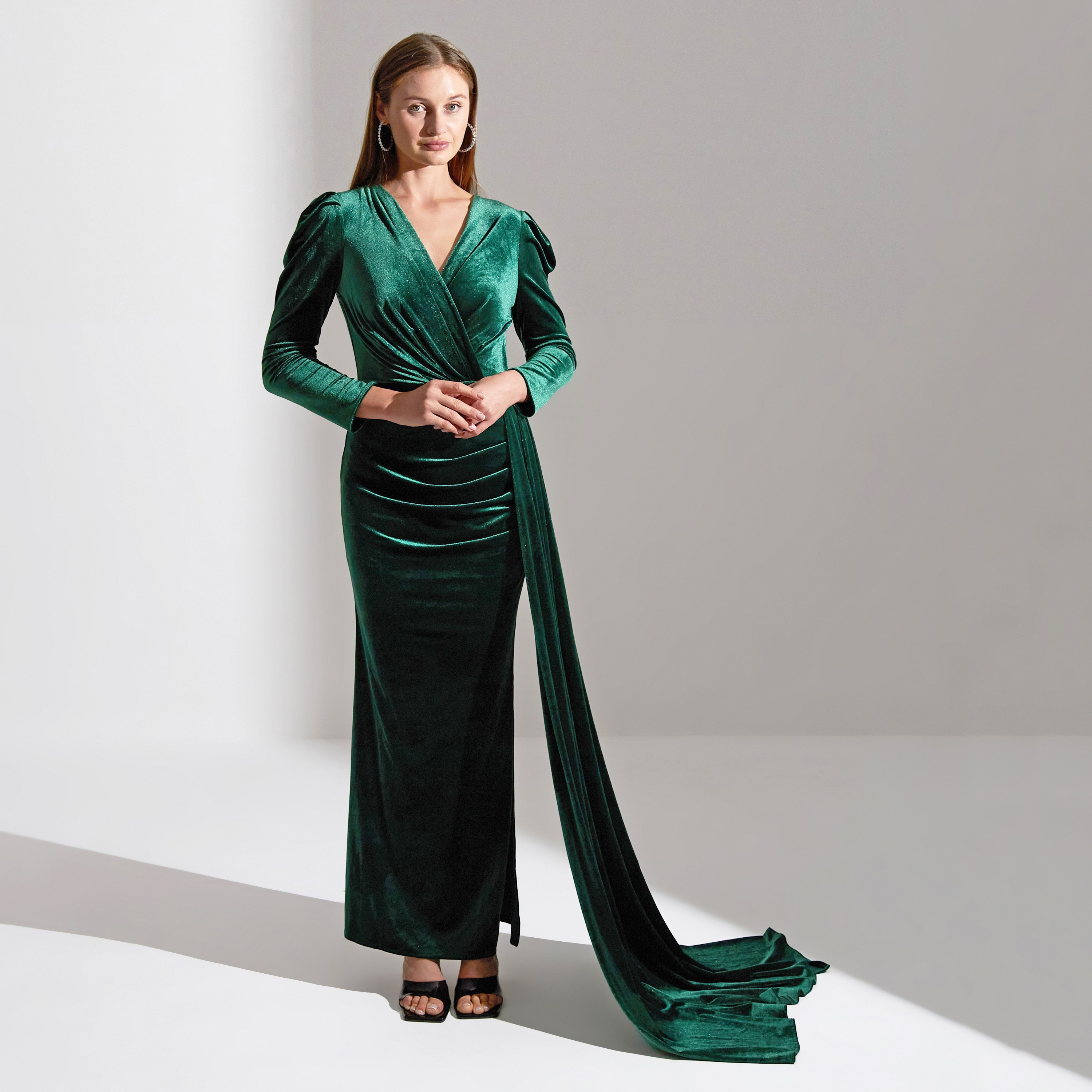 فستان ماكسي نسائي من أكاديا مخملي بأكمام منفوخة وذيل جانبي للسهرات-women-clothing-dresses-image-5