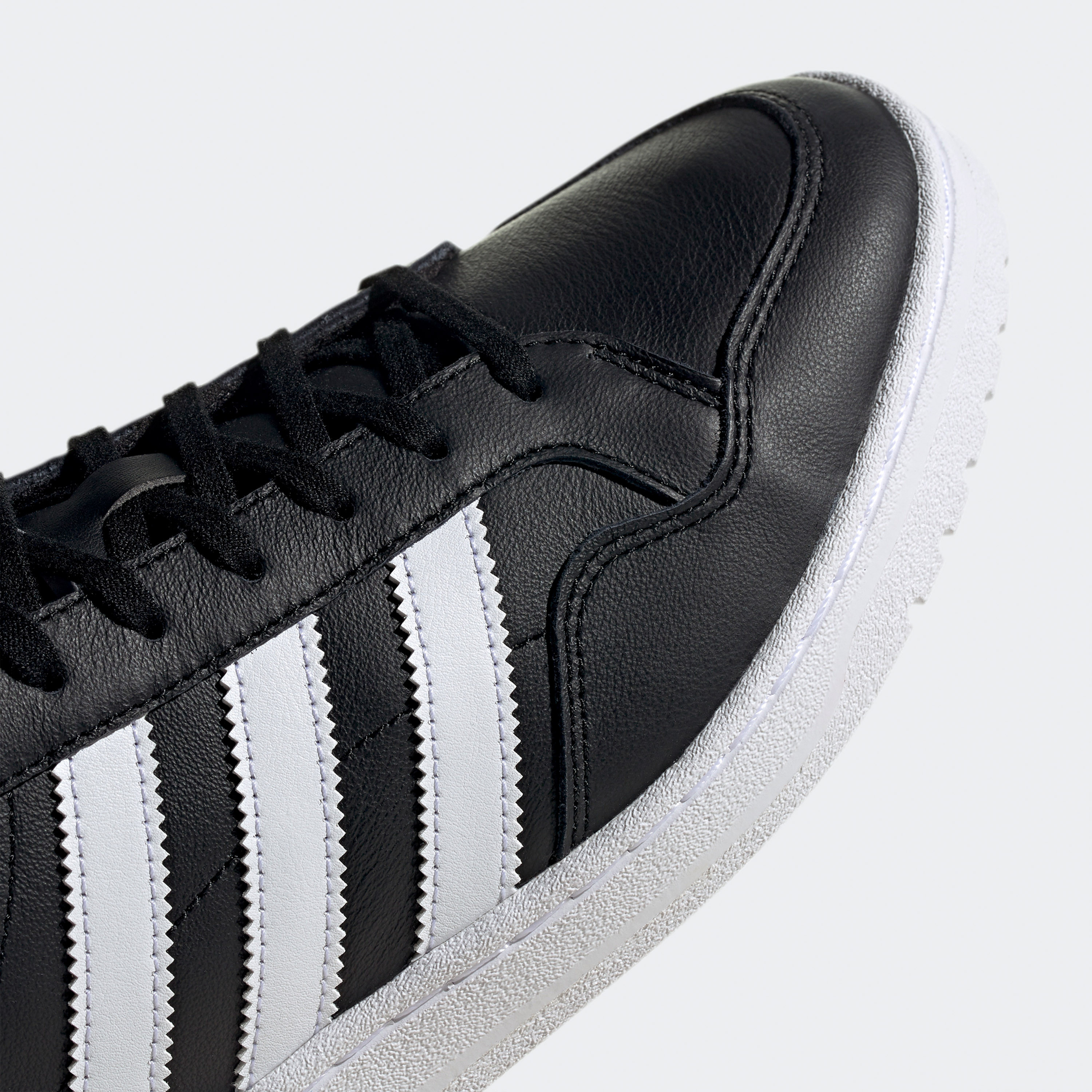 حذاء سنيكرز للكاحل برباط تيم كورت للرجال من أديداس-sports-men-shoes-image-6