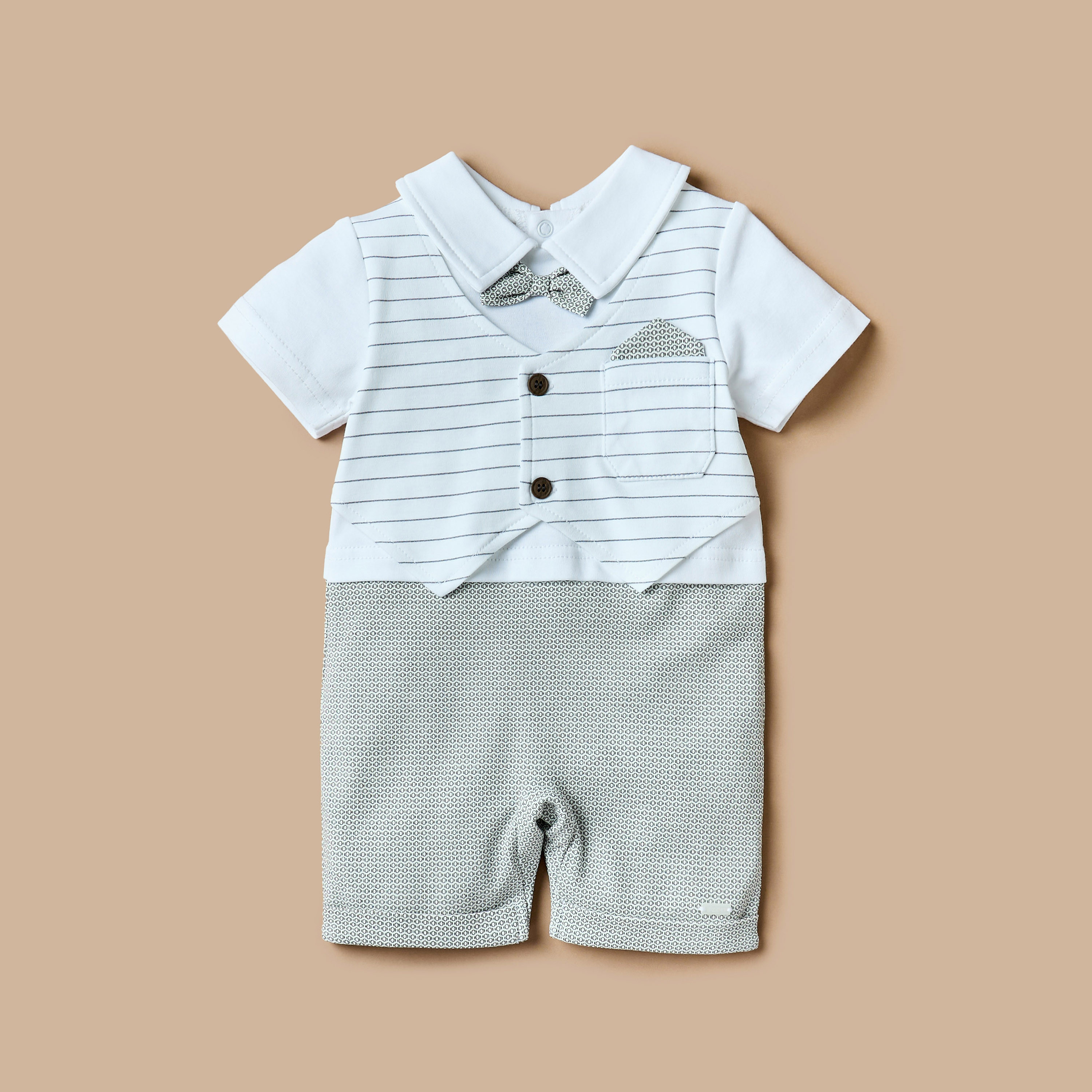 أفرول بطبعات بأكمام قصيرة وياقة عادية وفيونكة من جيجلز-baby-boys-clothing-rompers-image-1