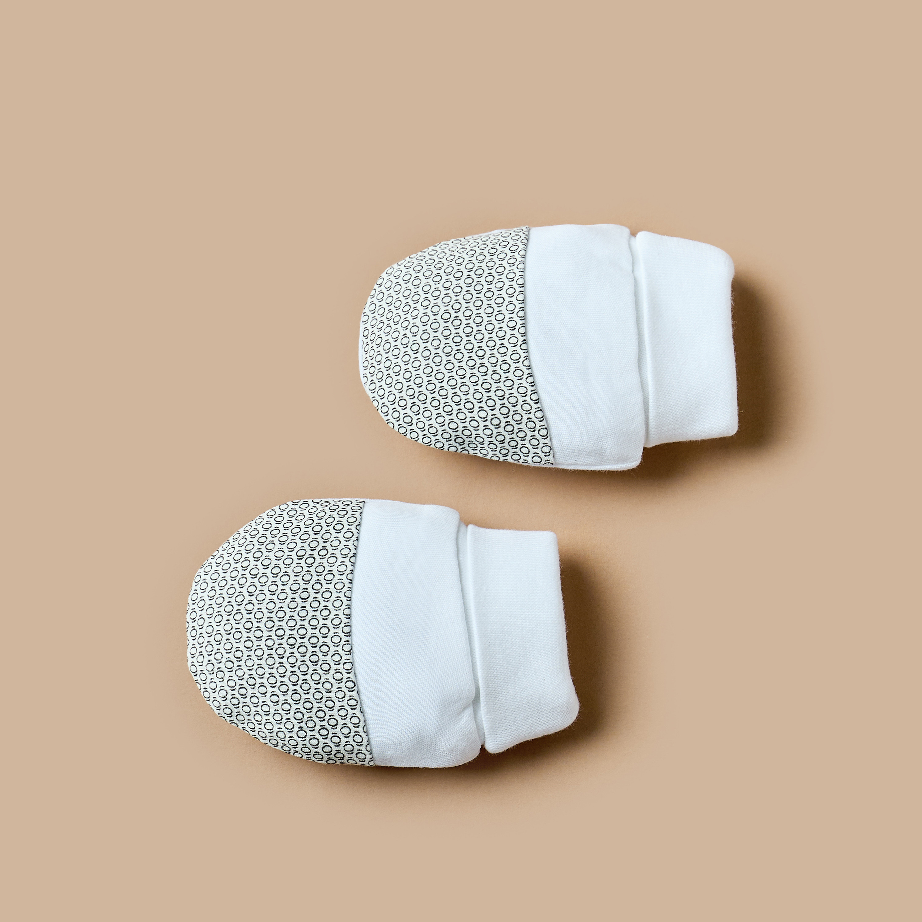 قفازات بطبعات من جيجلز-baby-boys-accessories-mittens-image-2