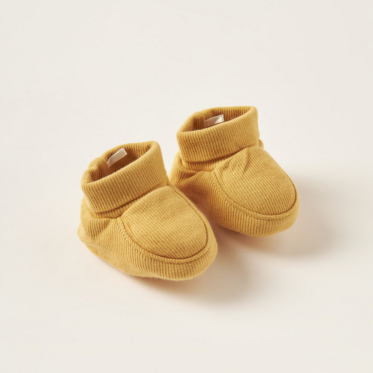 Juniors Solid Ribbed Booties