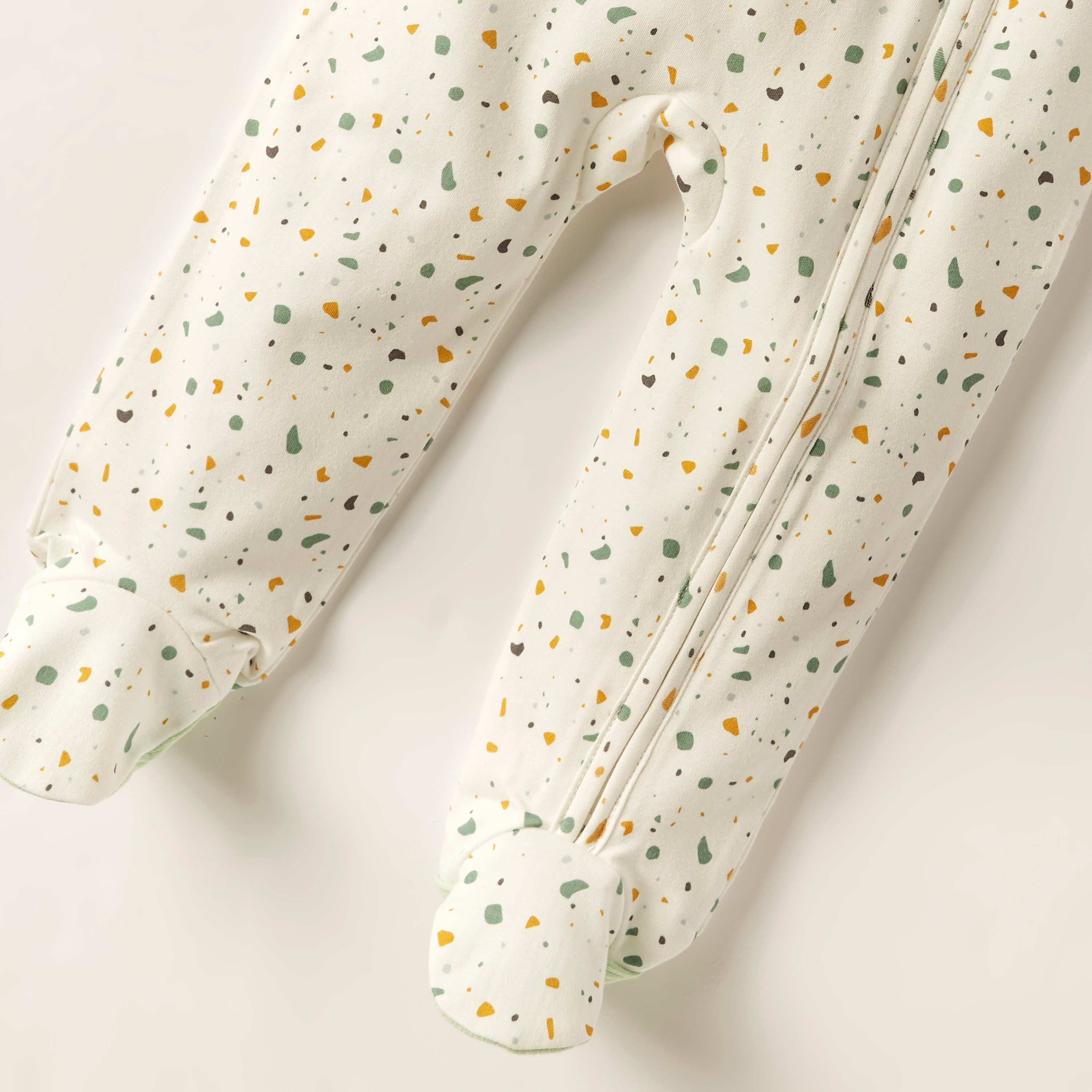 Juniors Printed Sleepsuit with Long Sleeves-baby-girls-clothing-nightwear-sleepsuits-image-3