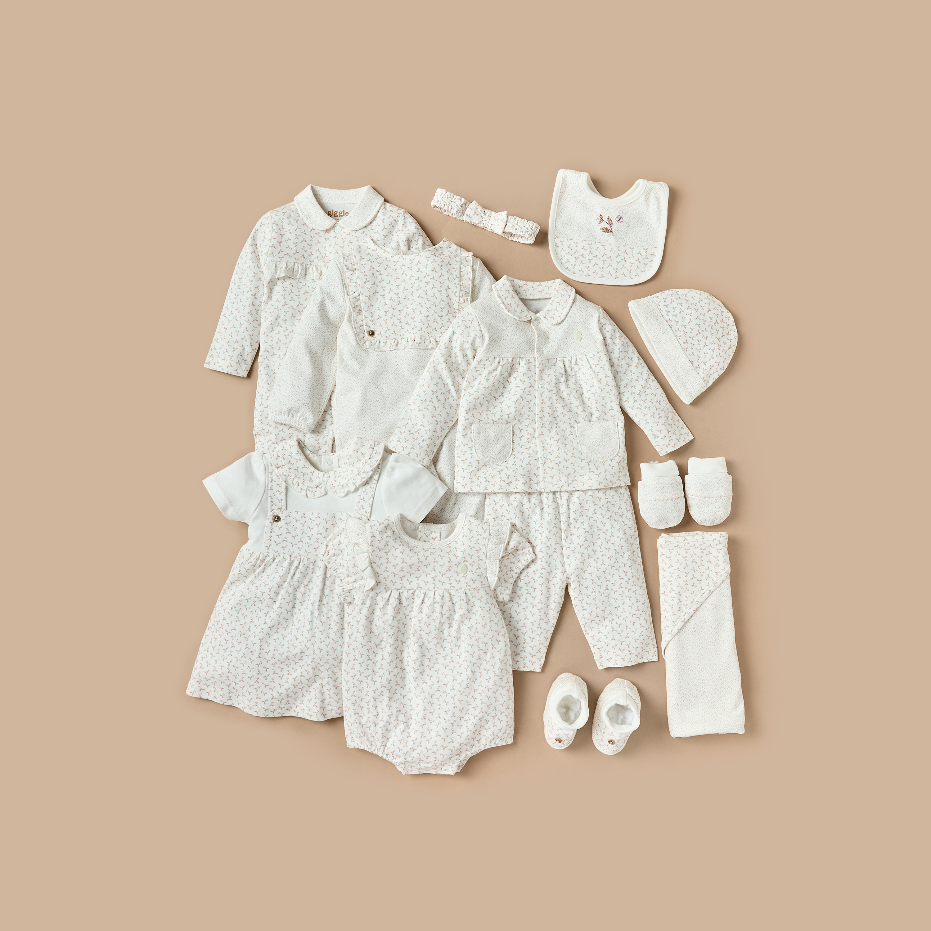 طقم بنطلون بيجاما بخصر مطاطي وقميص بأكمام طويلة وطبعات زهرية من جيجلز-baby-girls-clothing-nightwear-pyjamasets-image-6