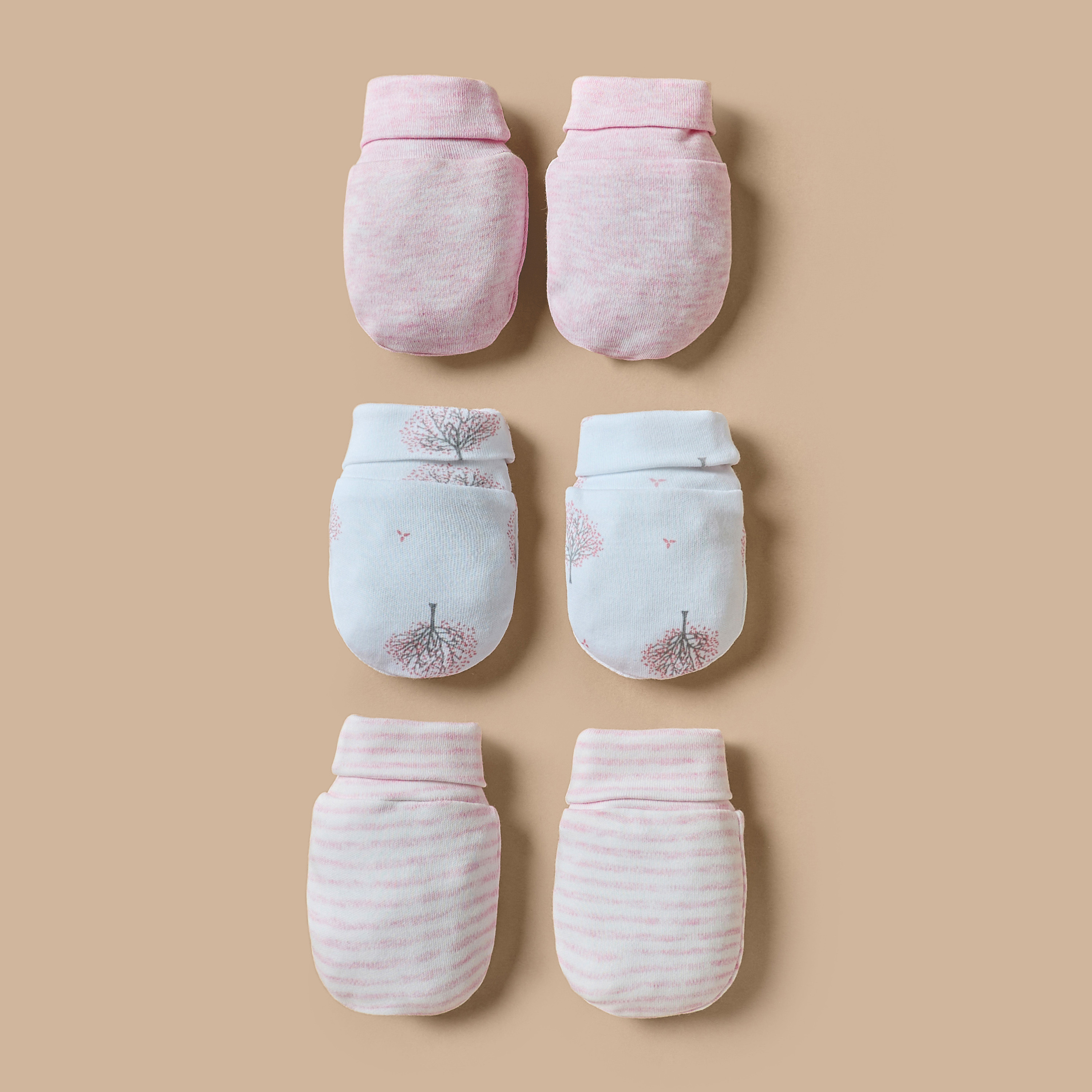 قفازات متنوعة من جونيورز - طقم من 3-baby-girls-accessories-mittens-image-1