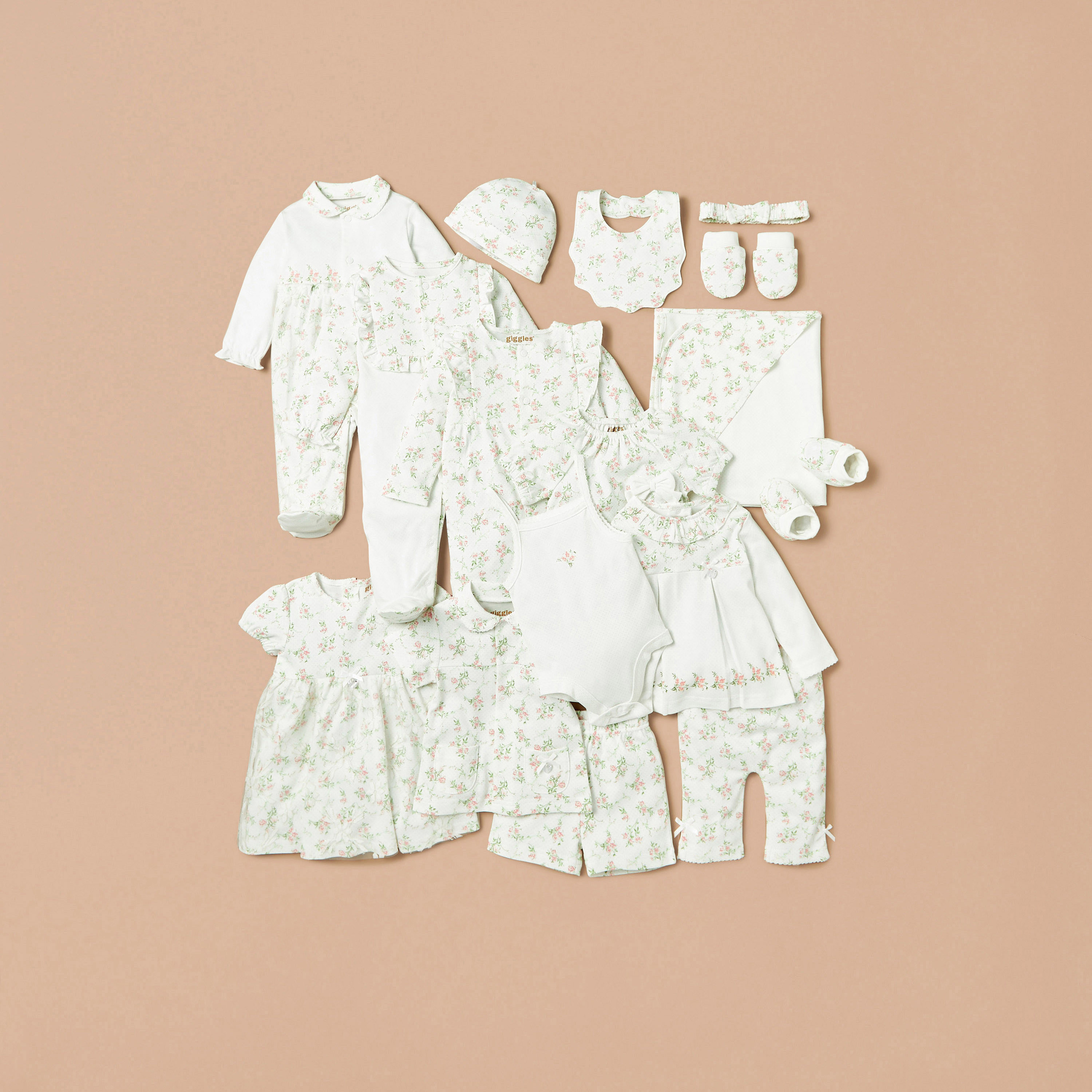 أبوات بطبعات الأزهار من جيجلز-baby-girls-shoes-booties-image-5