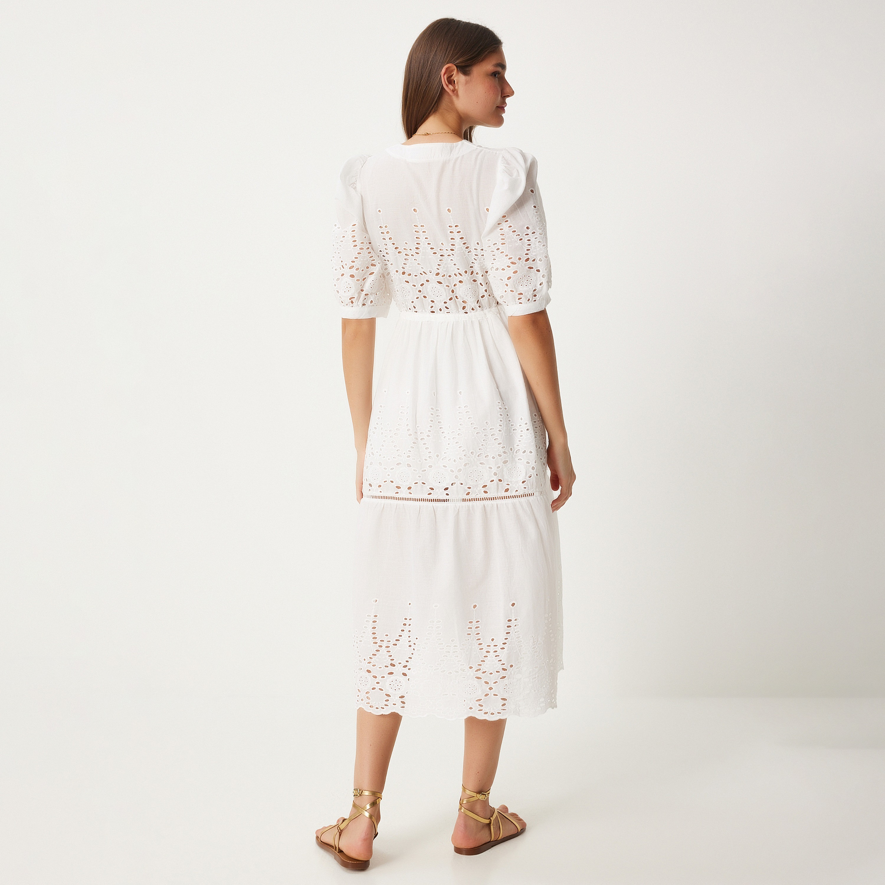 فستان نسائي أبيض مطرز بأكمام منتفخة من إسطنبول إسطنبول سعادة إسطنبول-women-clothing-dresses-image-3