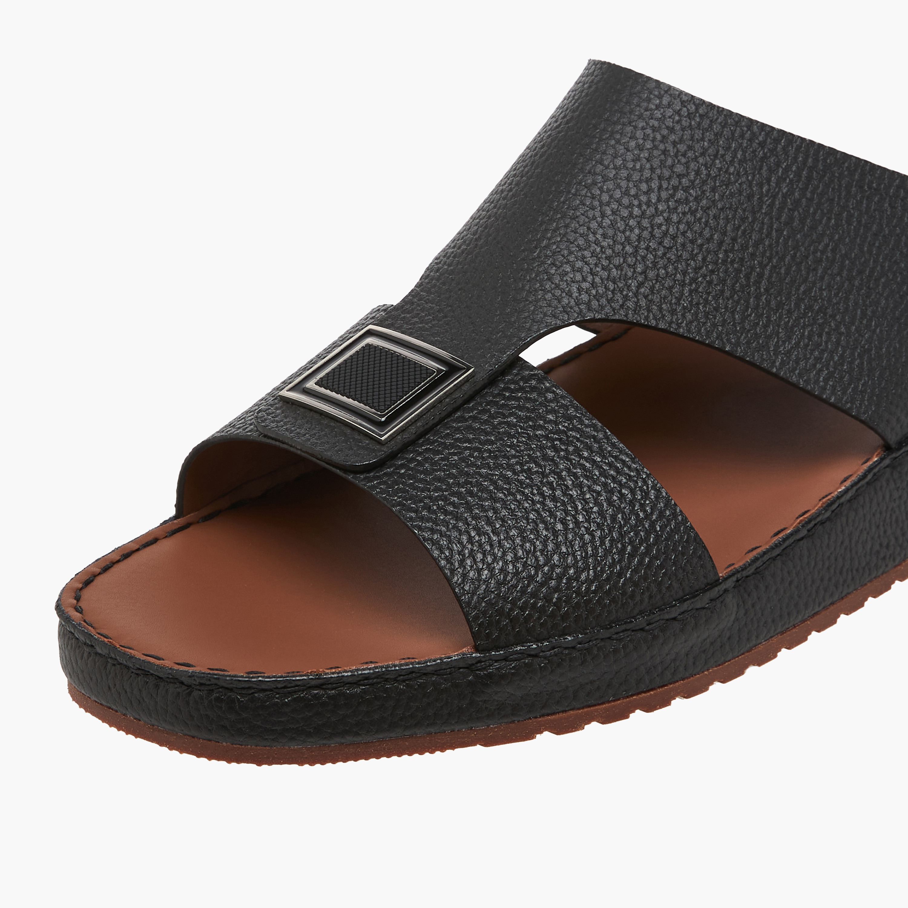 صندل عربي جلد بارز الملمس للرجال من دوتشيني-men-shoes-sandals-image-4