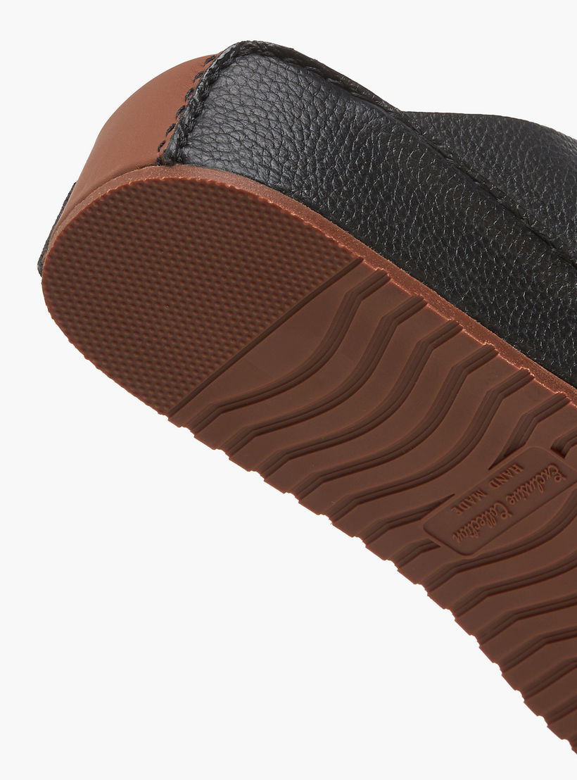 صندل عربي جلد بارز الملمس للرجال من دوتشيني-men-shoes-sandals-image-6