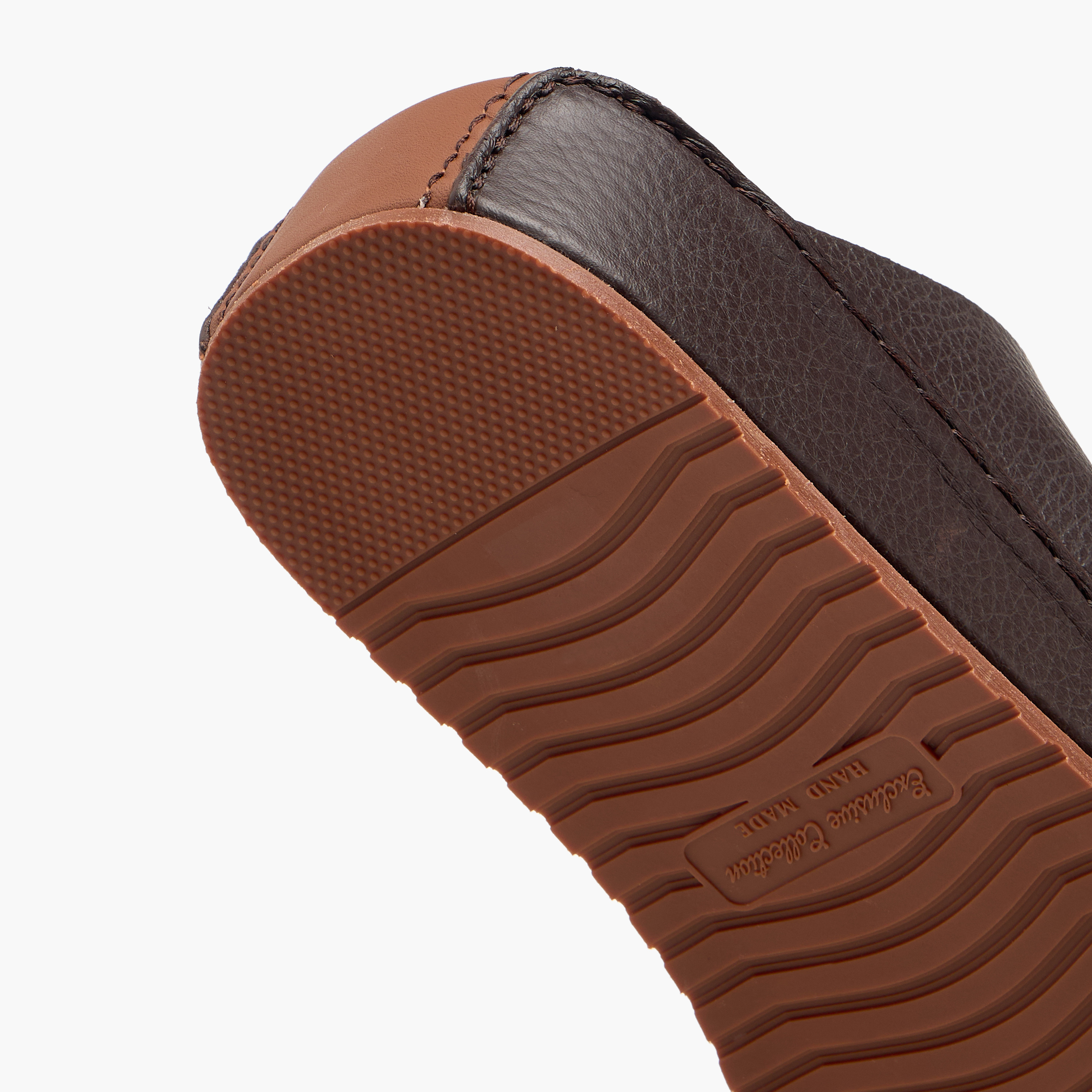 صندل عربي جلد بارز الملمس للرجال من دوتشيني-men-shoes-sandals-image-6