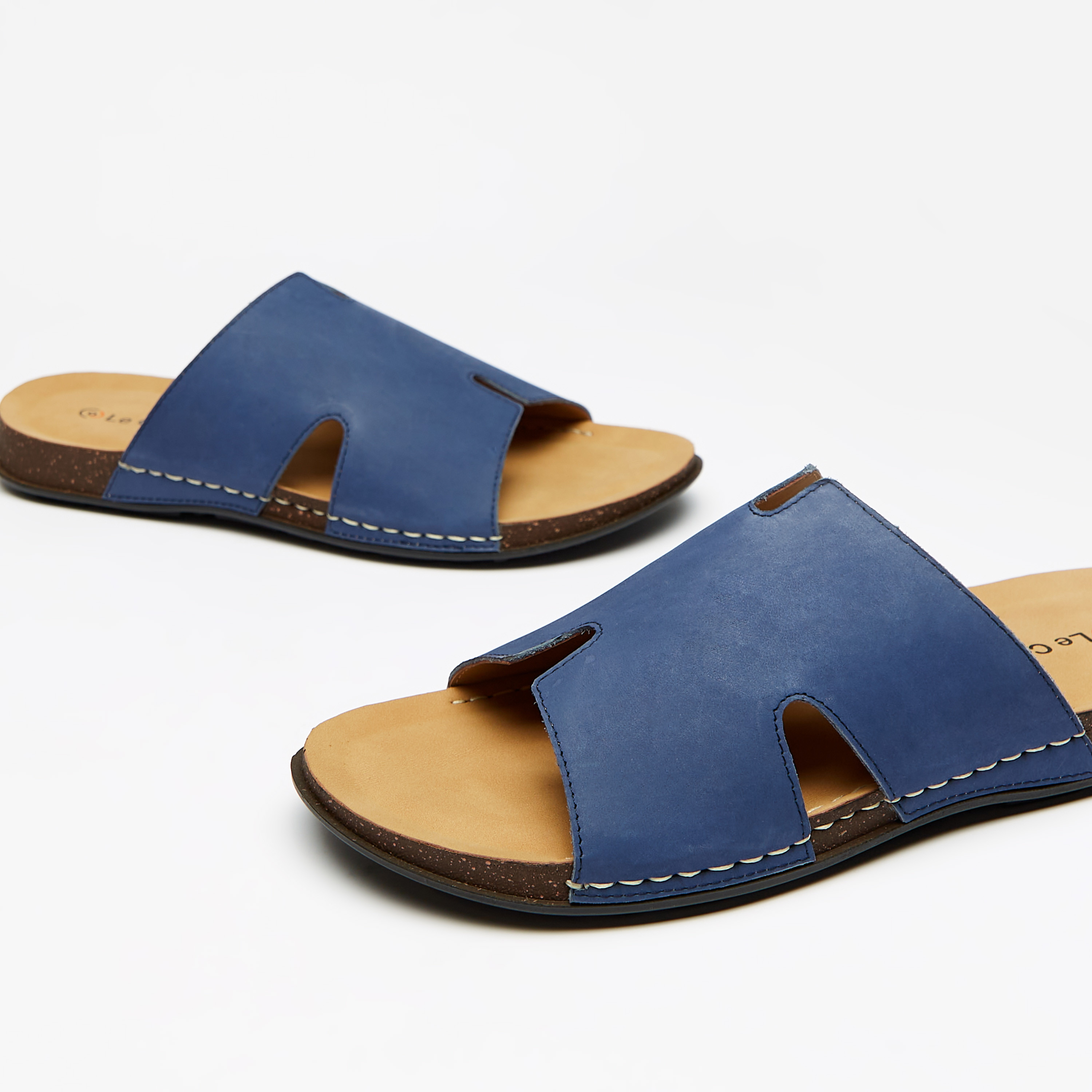 صندل سادة سهل الارتداء بمقدمة مستديرة من لو كونفورت-men-shoes-sandals-image-6