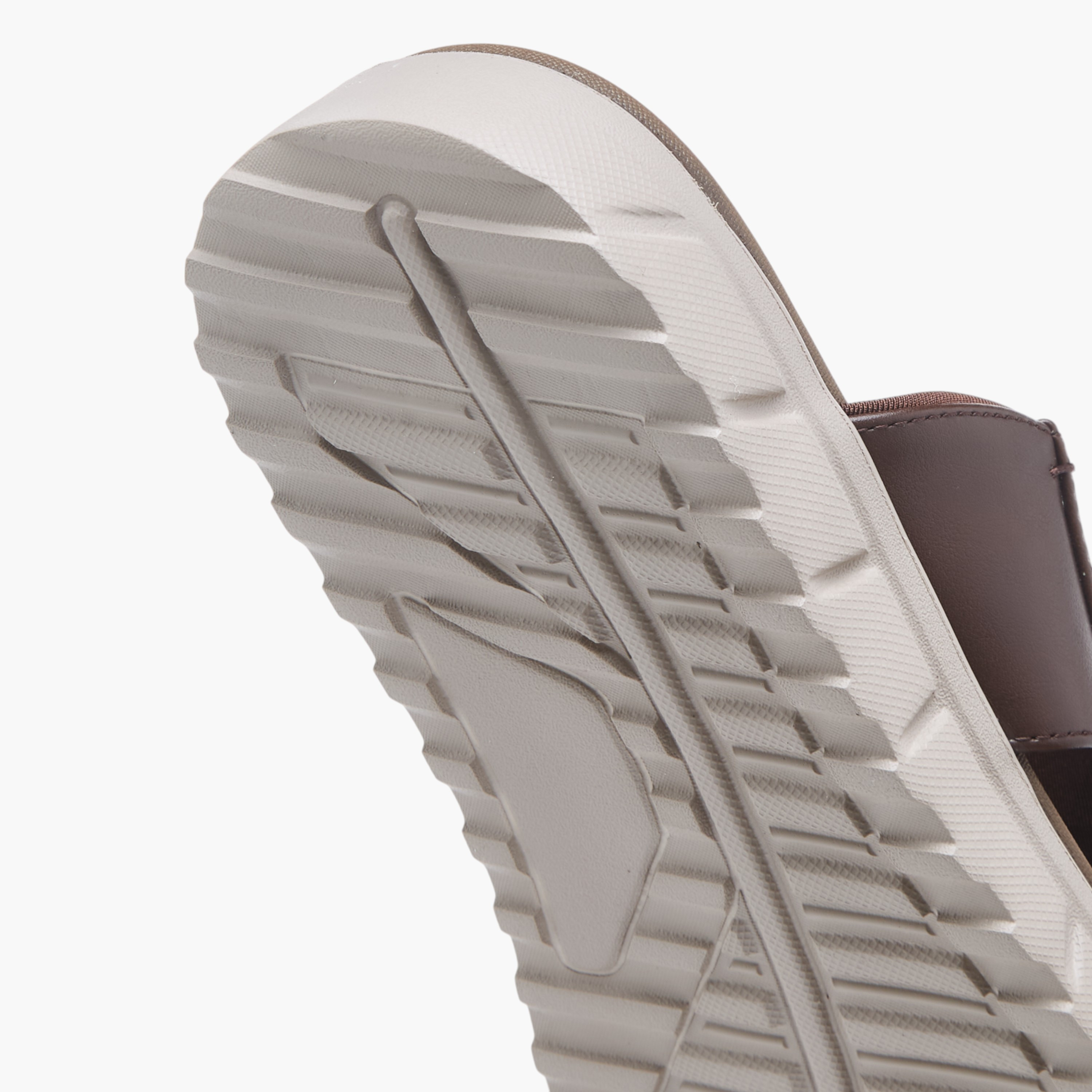 Le Confort Solid Slip-On Comfort Sandals-men-shoes-sandals-image-6