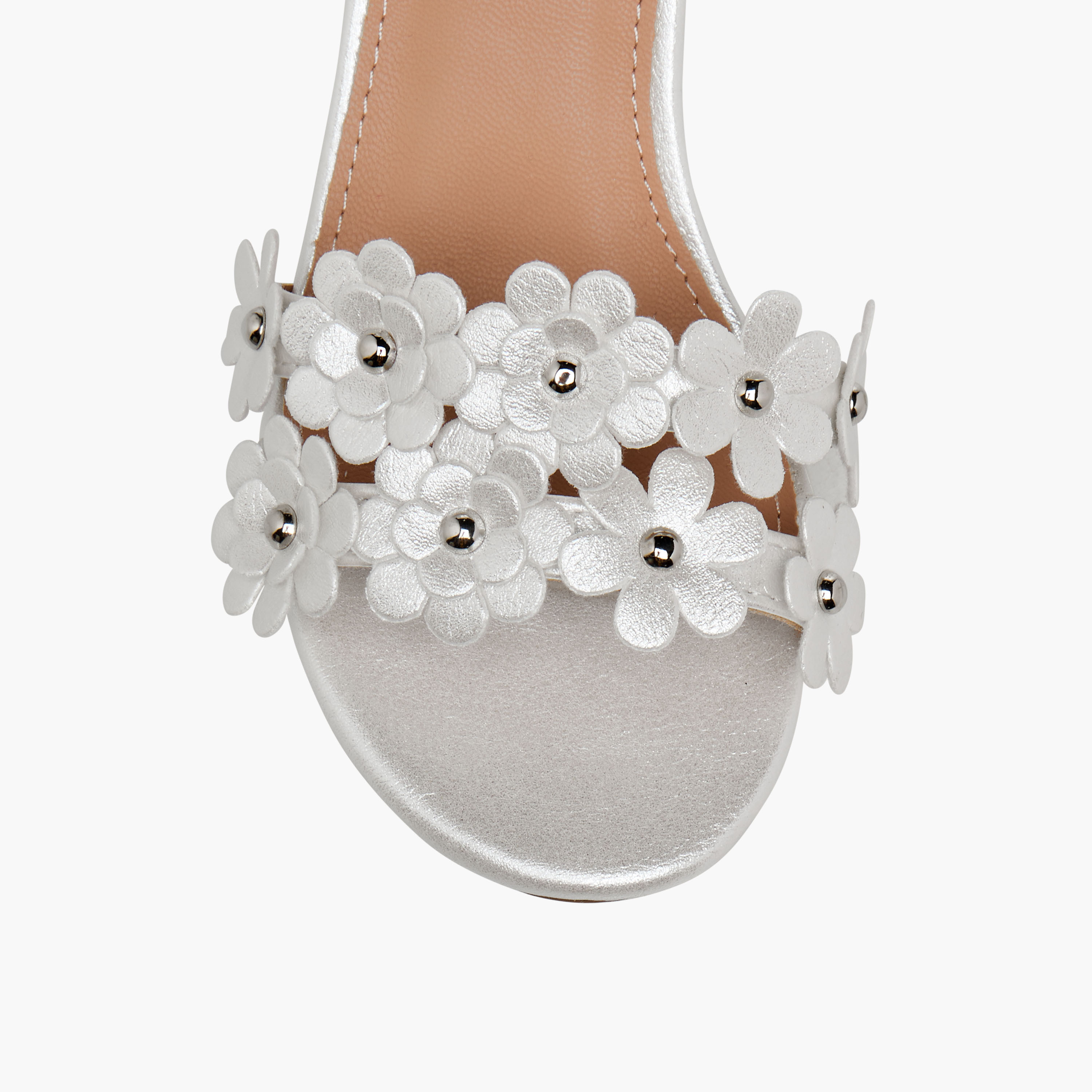 صندل بكعب سميك للبنات من فلورا بيلا-girls-shoes-sandals-image-5