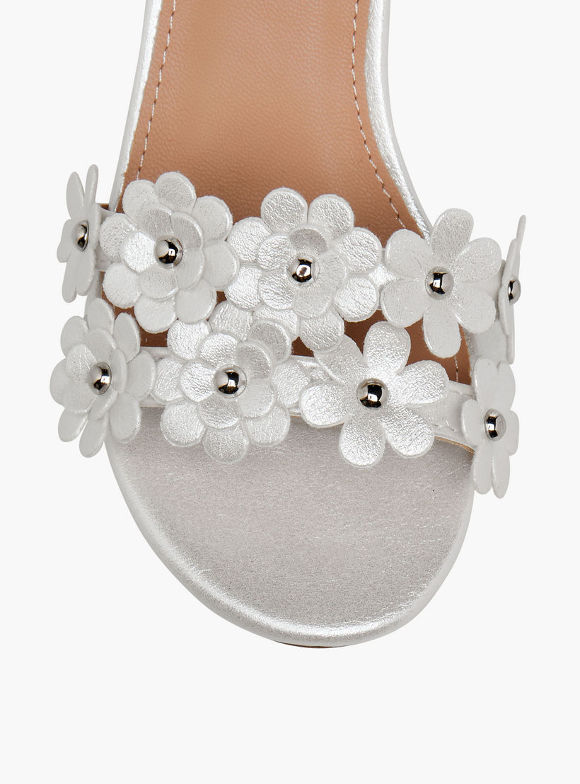 صندل بكعب سميك للبنات من فلورا بيلا-girls-shoes-sandals-image-5