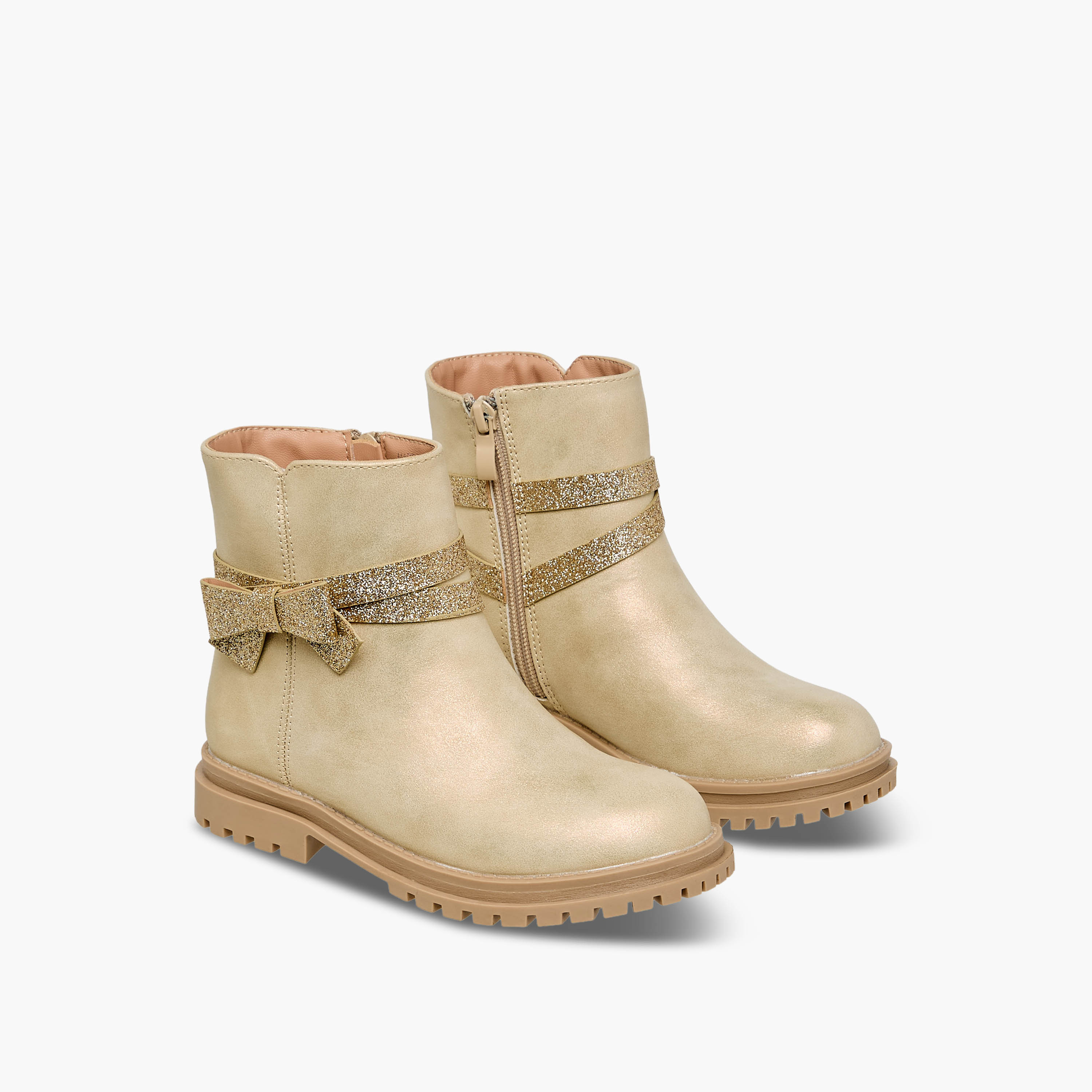 بوت مزين بقصّة عالية للبنات من سيليست-girls-shoes-boots-image-1