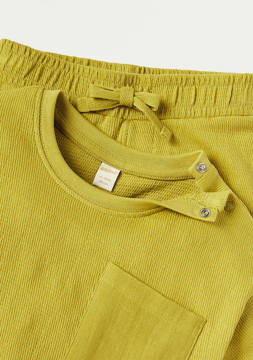 Juniors Textured T-shirt and Shorts Set-Clothes Sets-image-3