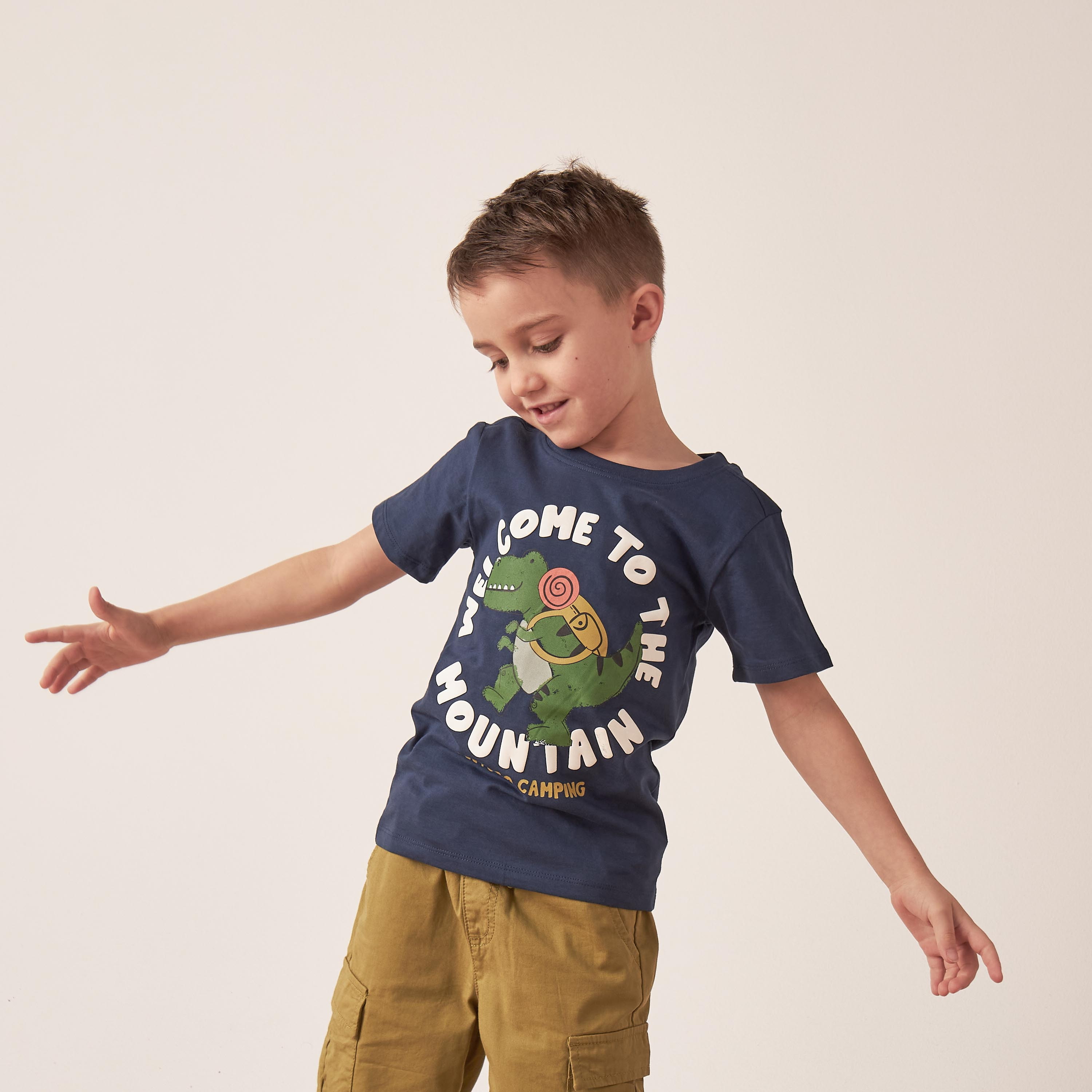تيشيرت بأكمام قصيرة وطبعات جرافيك من جونيورز-boys-clothing-tshirtsandpolos-image-1