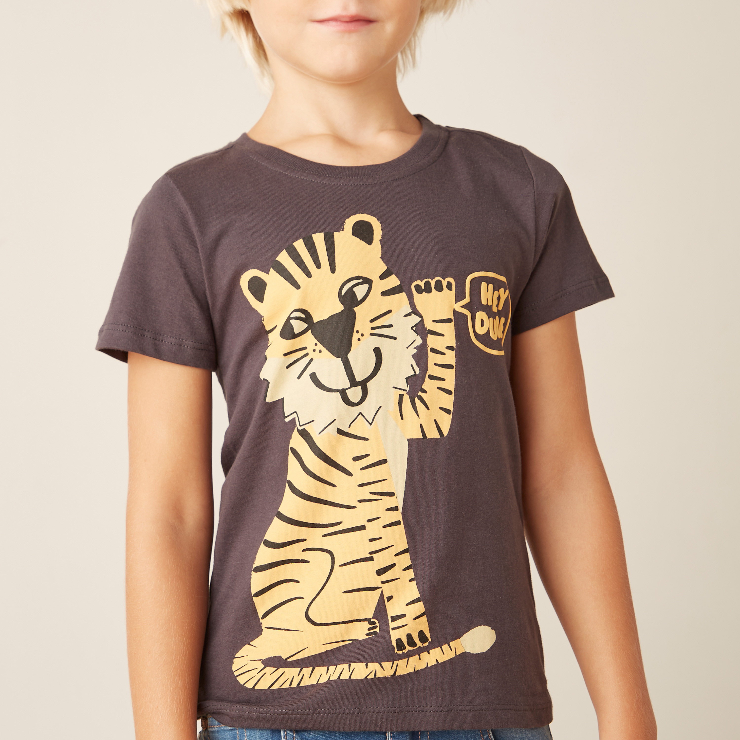 Juniors Graphic Print T-shirt with Crew Neck and Short Sleeves-boys-clothing-tshirtsandpolos-image-3