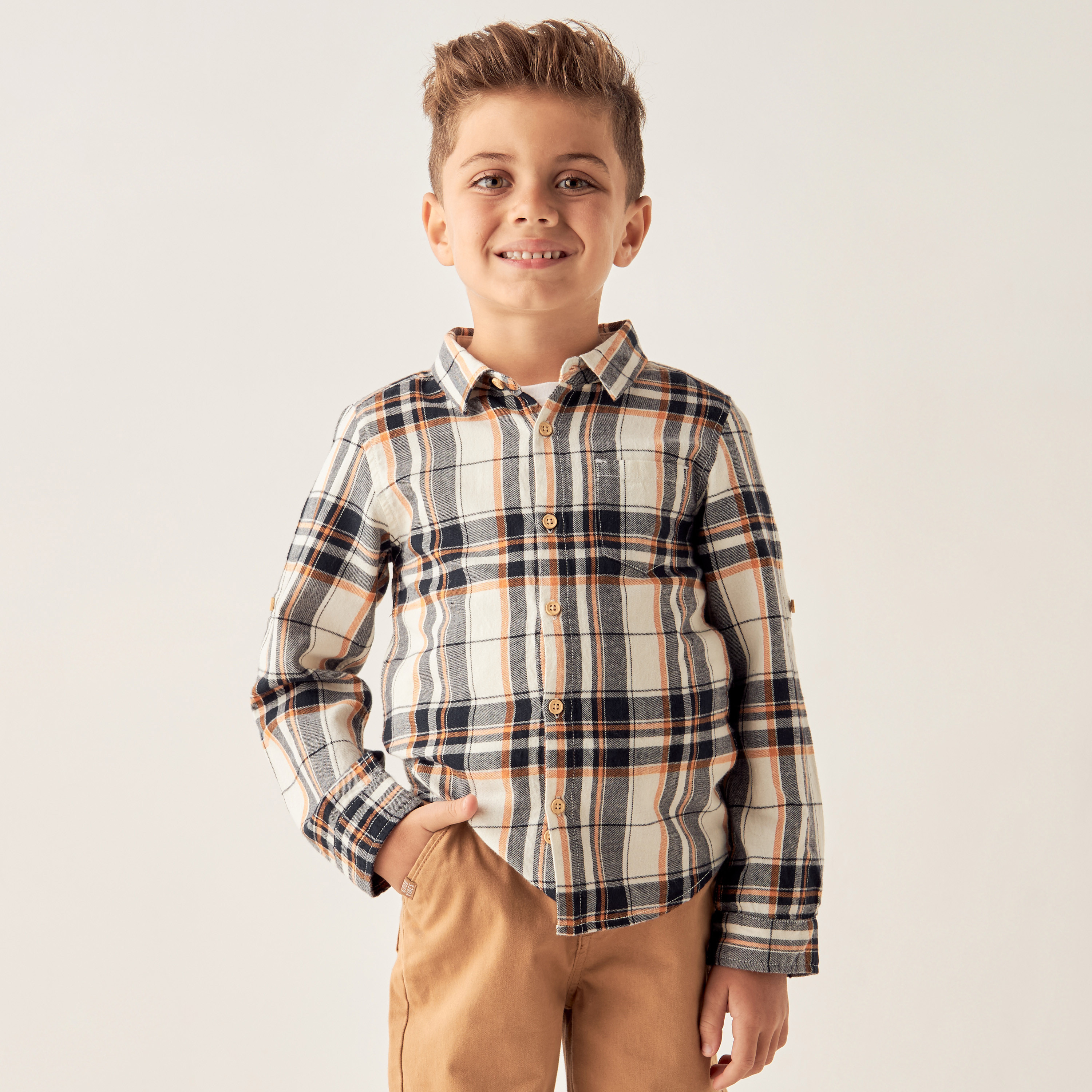 قميص كاروهات بأكمام طويلة وجيب من جونيورز-boys-clothing-shirts-image-1