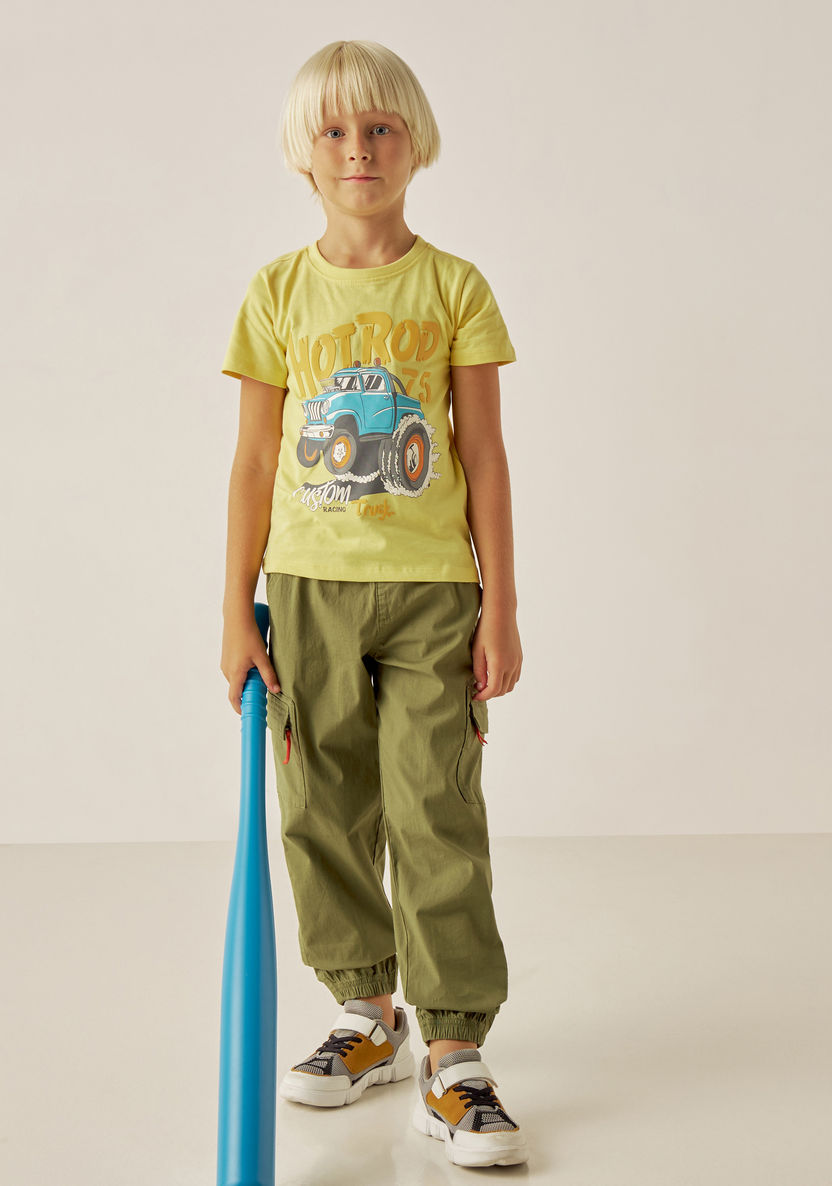 Juniors Solid Cargo Joggers with Elasticated Waistband-Pants-image-0