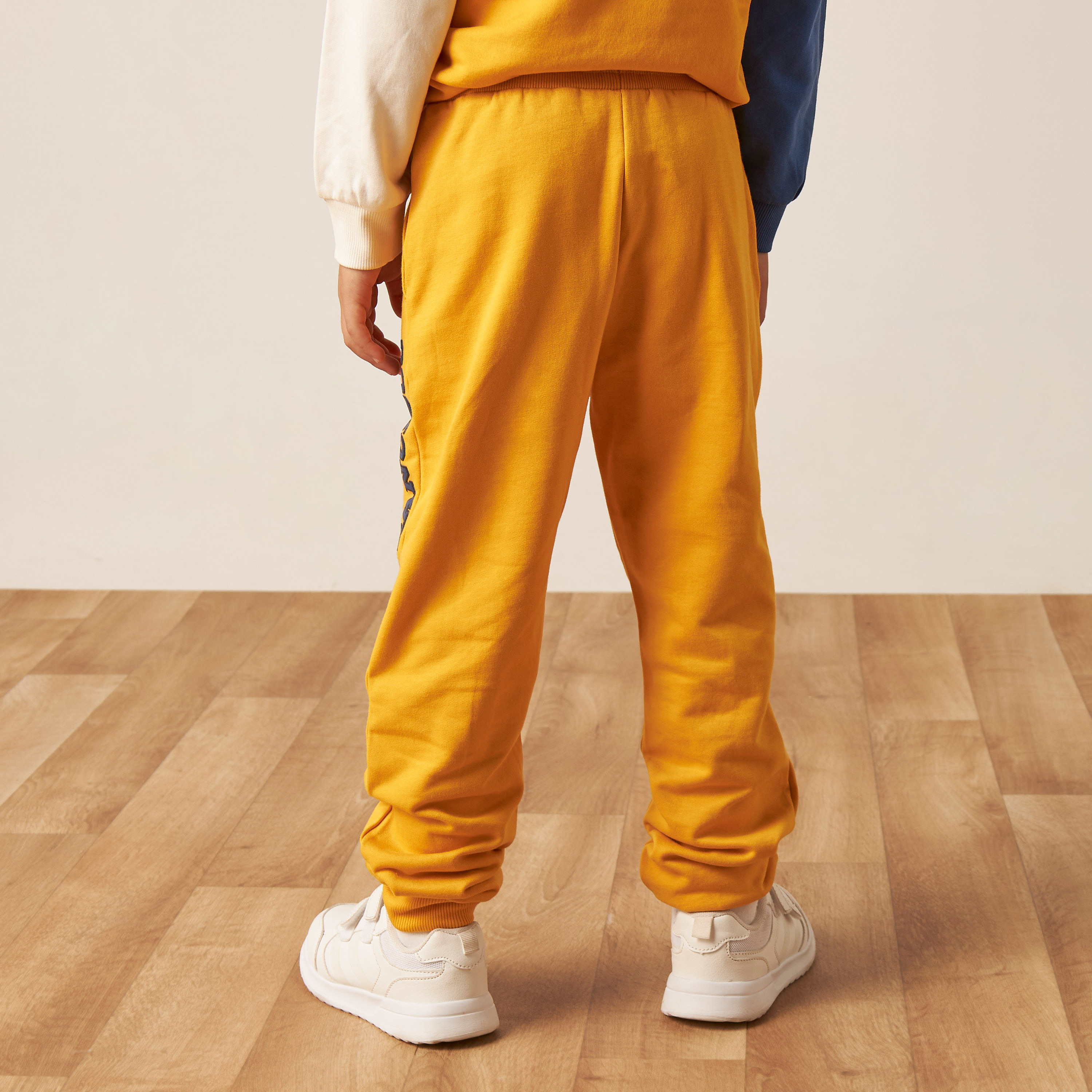 Champion hot sale yellow joggers