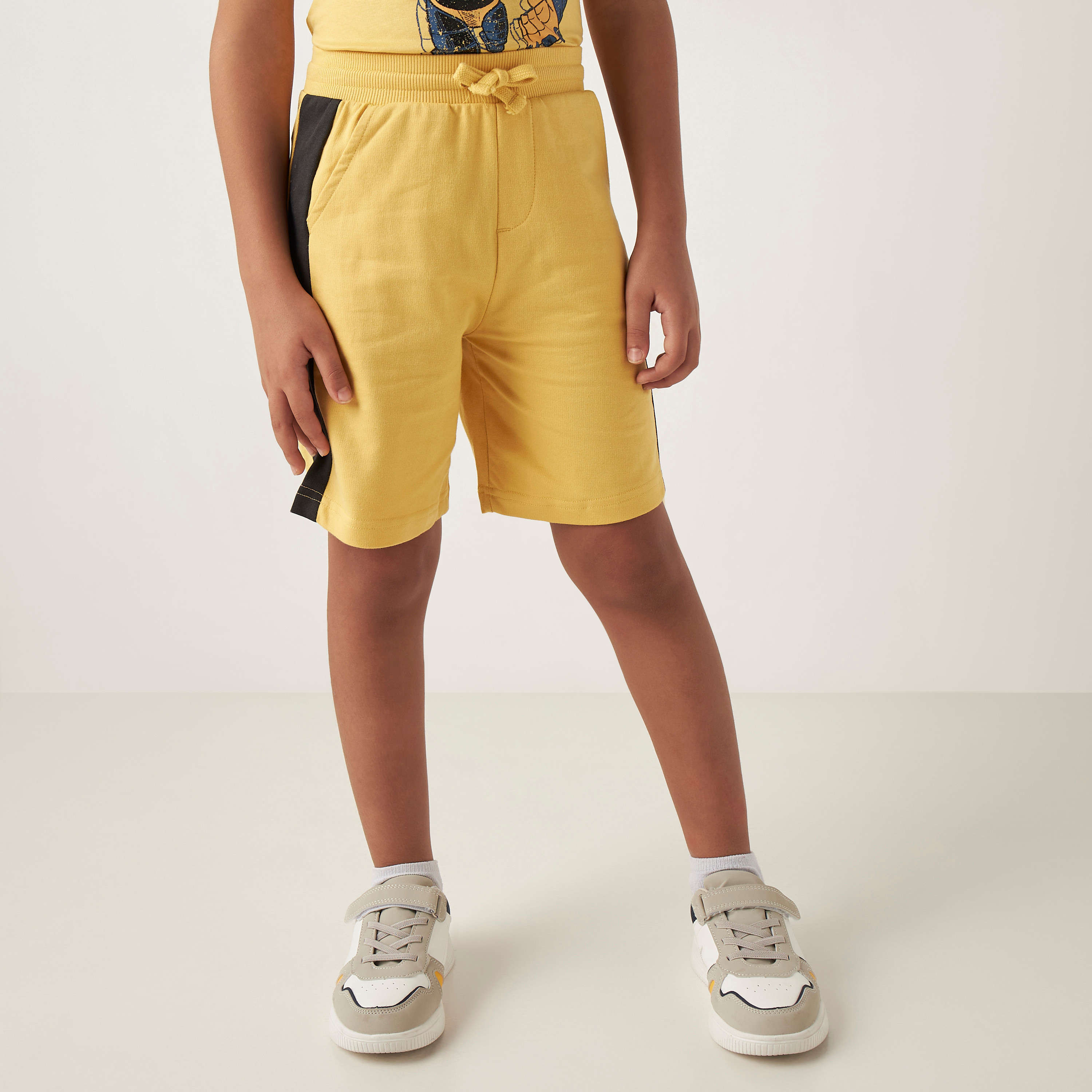 Juniors Solid Shorts with Elasticated Waistband and Pockets-baby-boys-clothing-bottoms-shorts-image-1