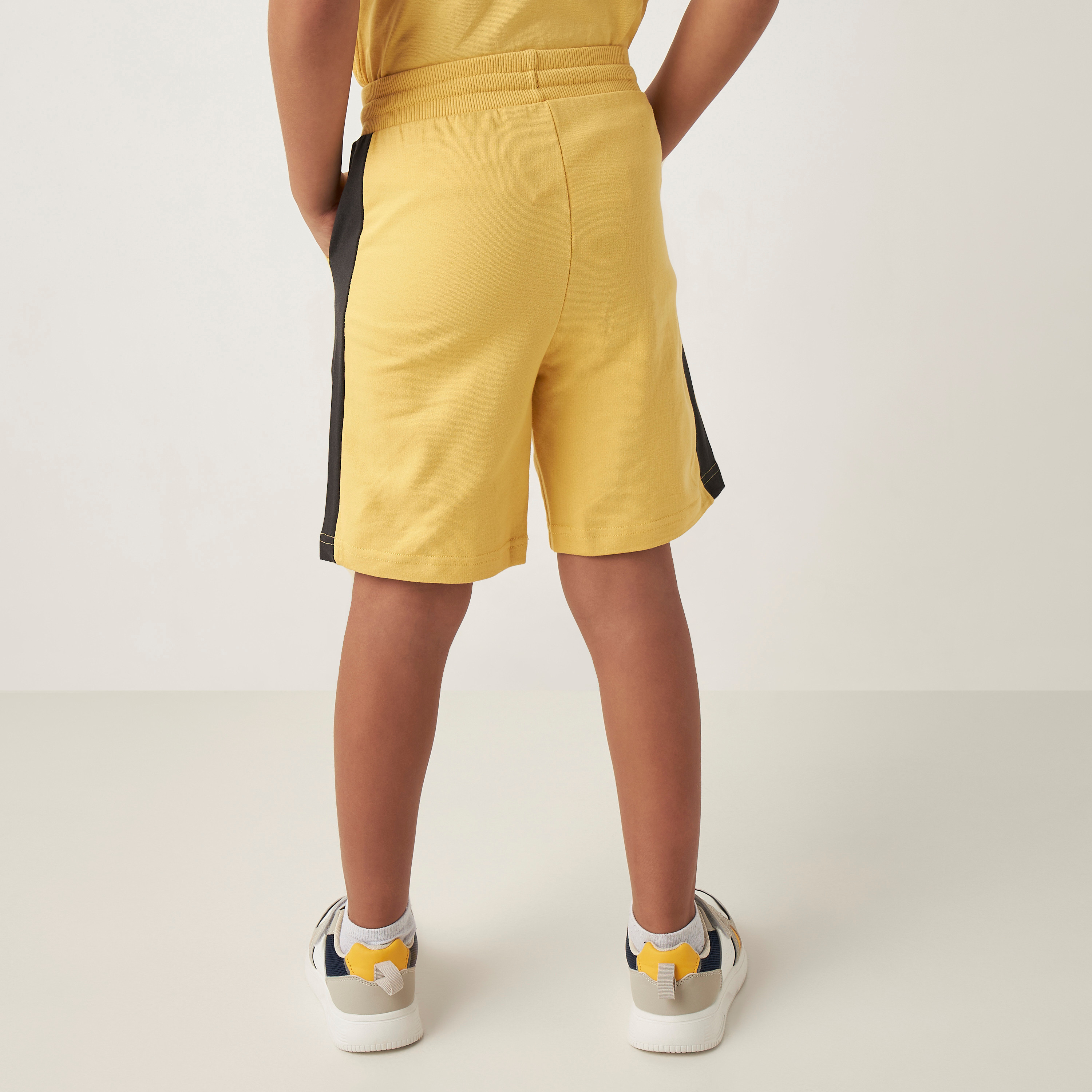 Juniors Solid Shorts with Elasticated Waistband and Pockets-baby-boys-clothing-bottoms-shorts-image-4