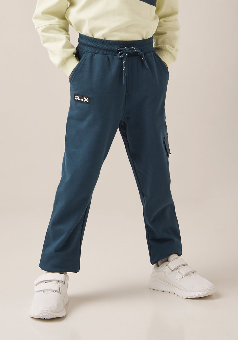 Juniors Solid Joggers with Pockets and Elasticated Waistband-Joggers-image-0