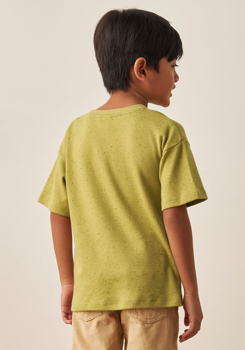 Eligo Printed T-shirt with Drop Shoulder Sleeves and Flap Pocket-T Shirts-image-3