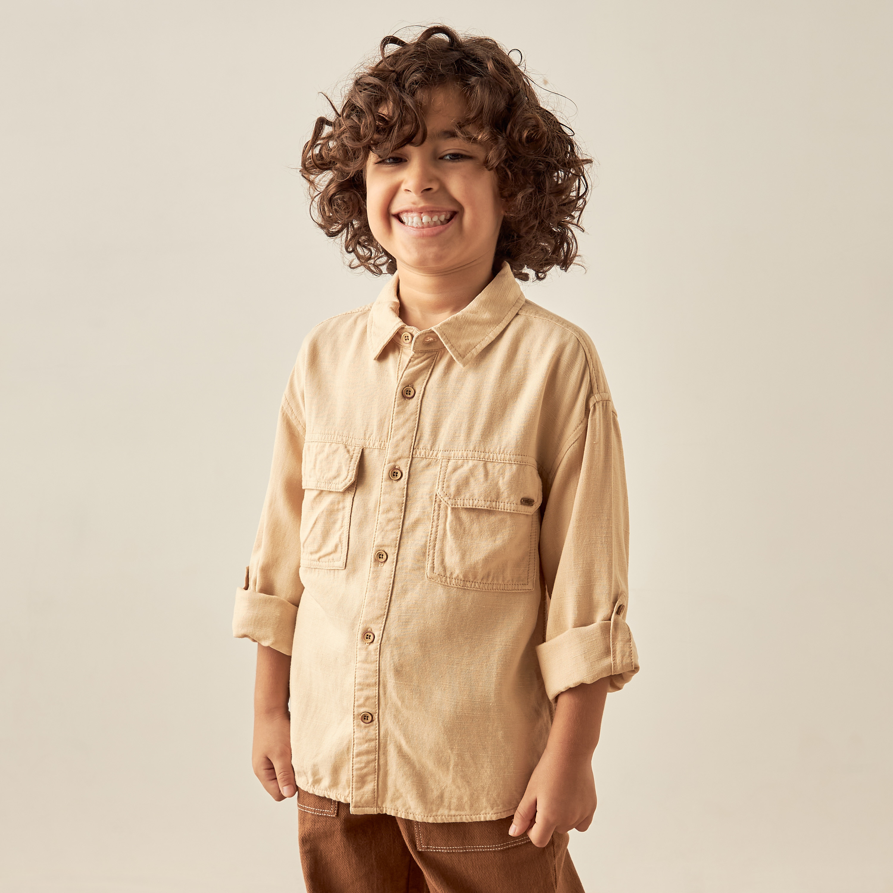 قميص سادة بأكمام طويلة وجيب على الصدر من إليجو-boys-clothing-shirts-image-1